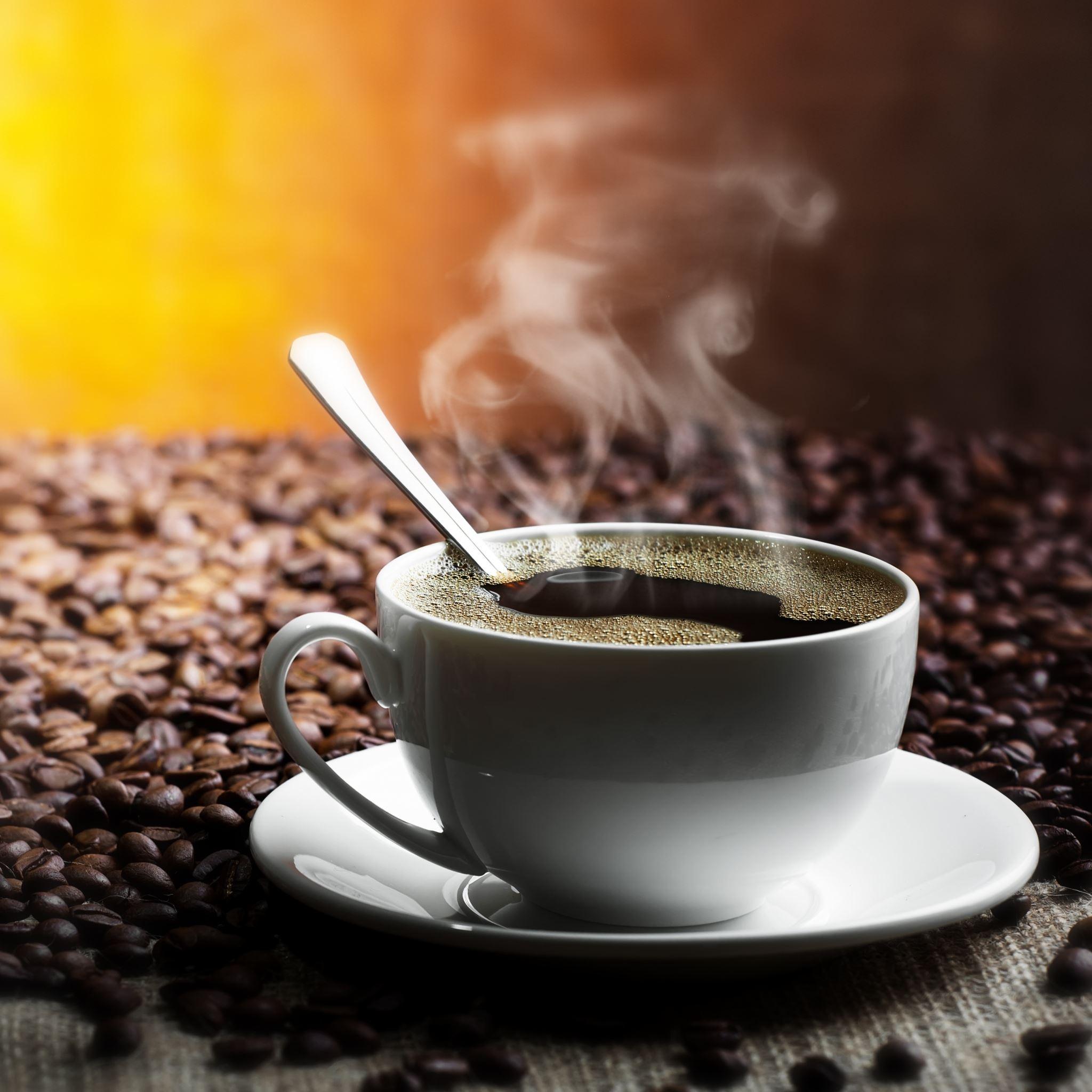Coffee is hottest. Кофе. Доброе утро кофе. Чашка кофе. Чашка горячего кофе.