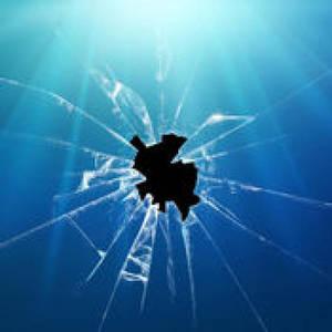300x300 Cracked Screen Wallpaper For FREE