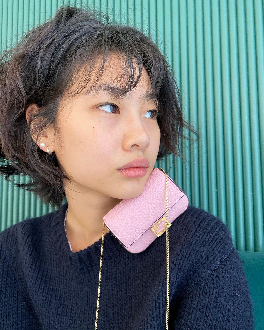 1080x1350 HoYeon Jung(Chung) posted on Instagram • Oct 2020 at 4:45am UTC. Short hair styles, Aesthetic hair, Hair styles