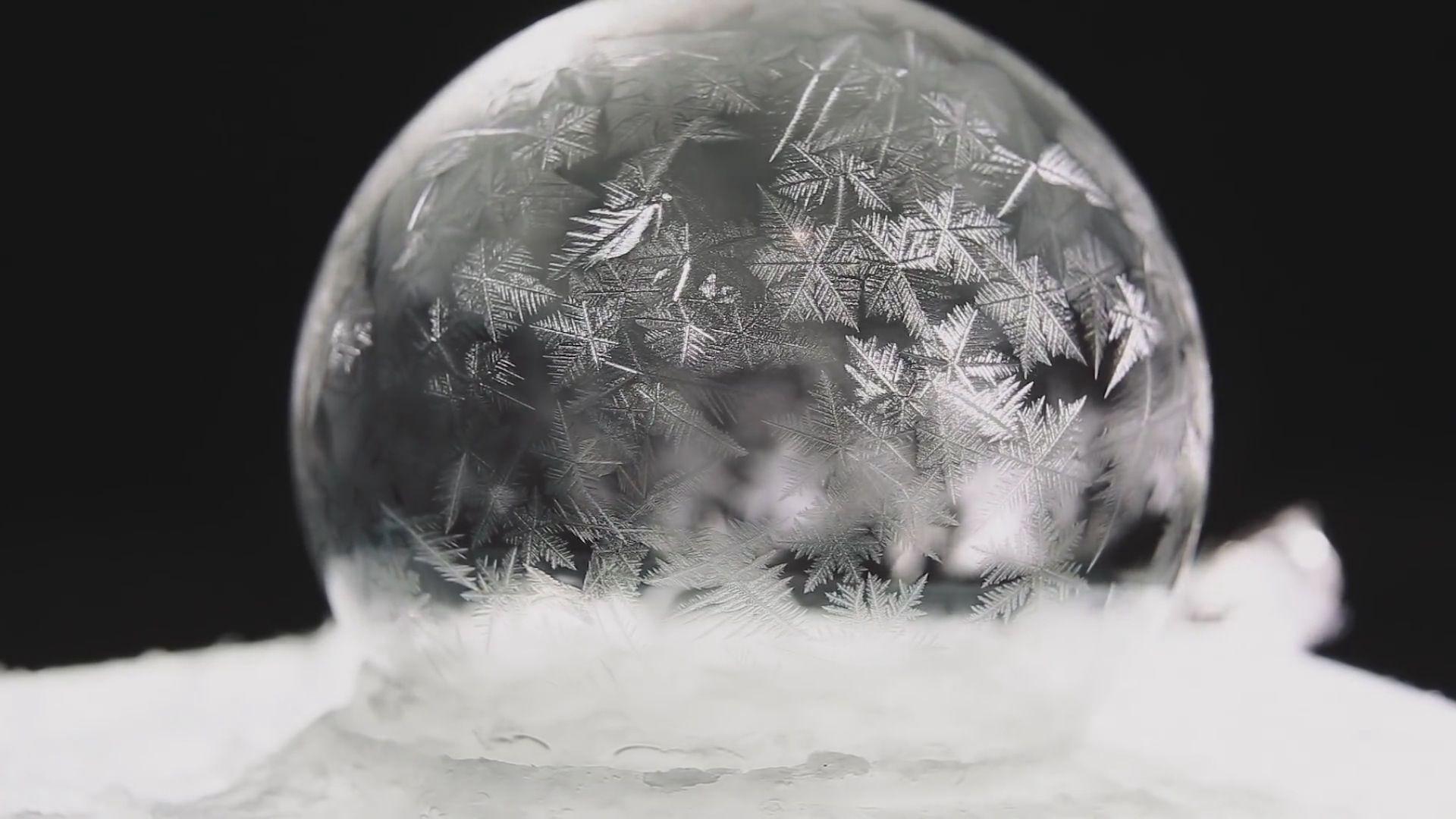 1920x1080 The Sublime Magic of Frozen Soap Bubbles