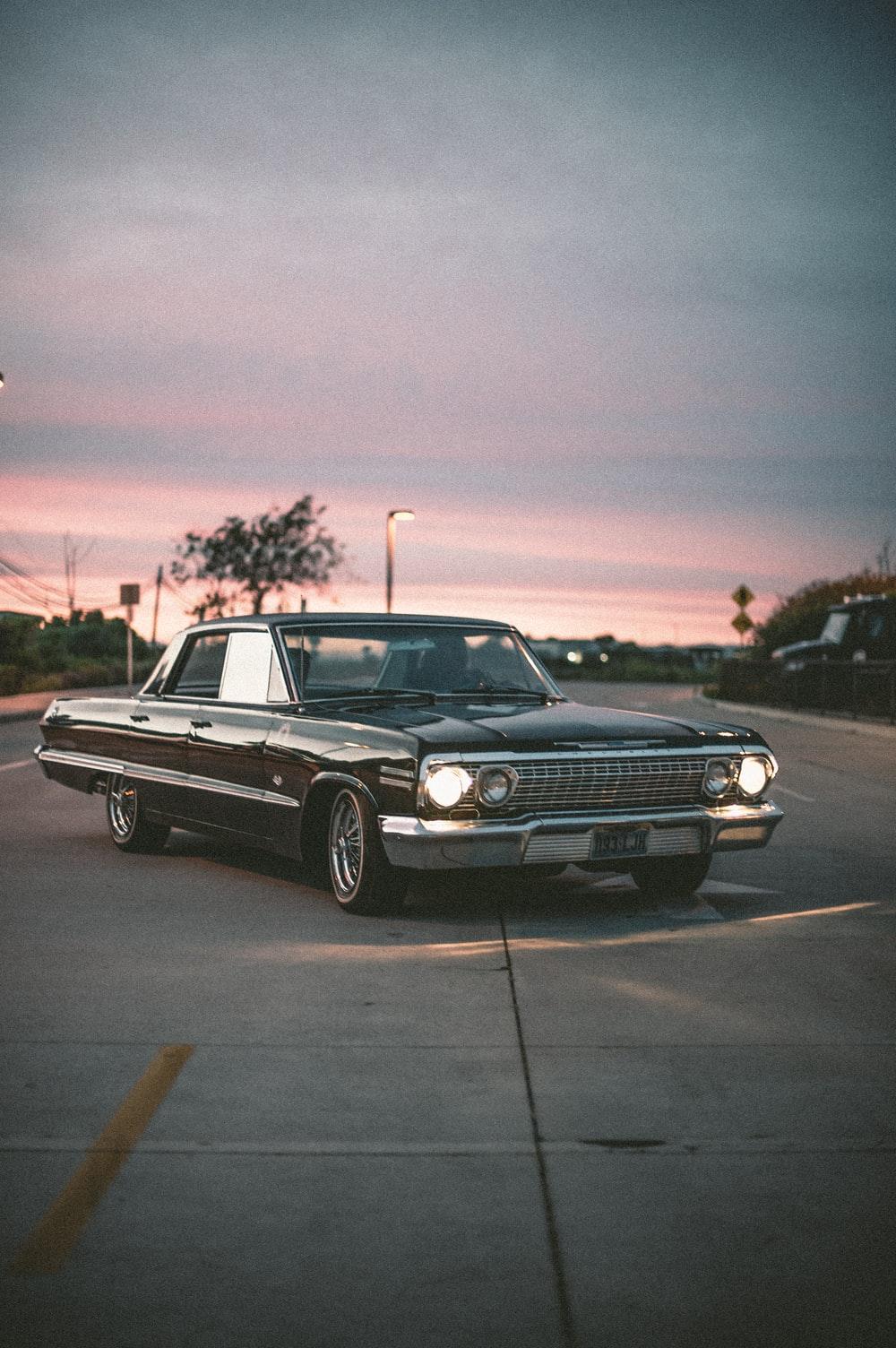 1000x1504 Vintage Car Picture [HD]. Download Free Image
