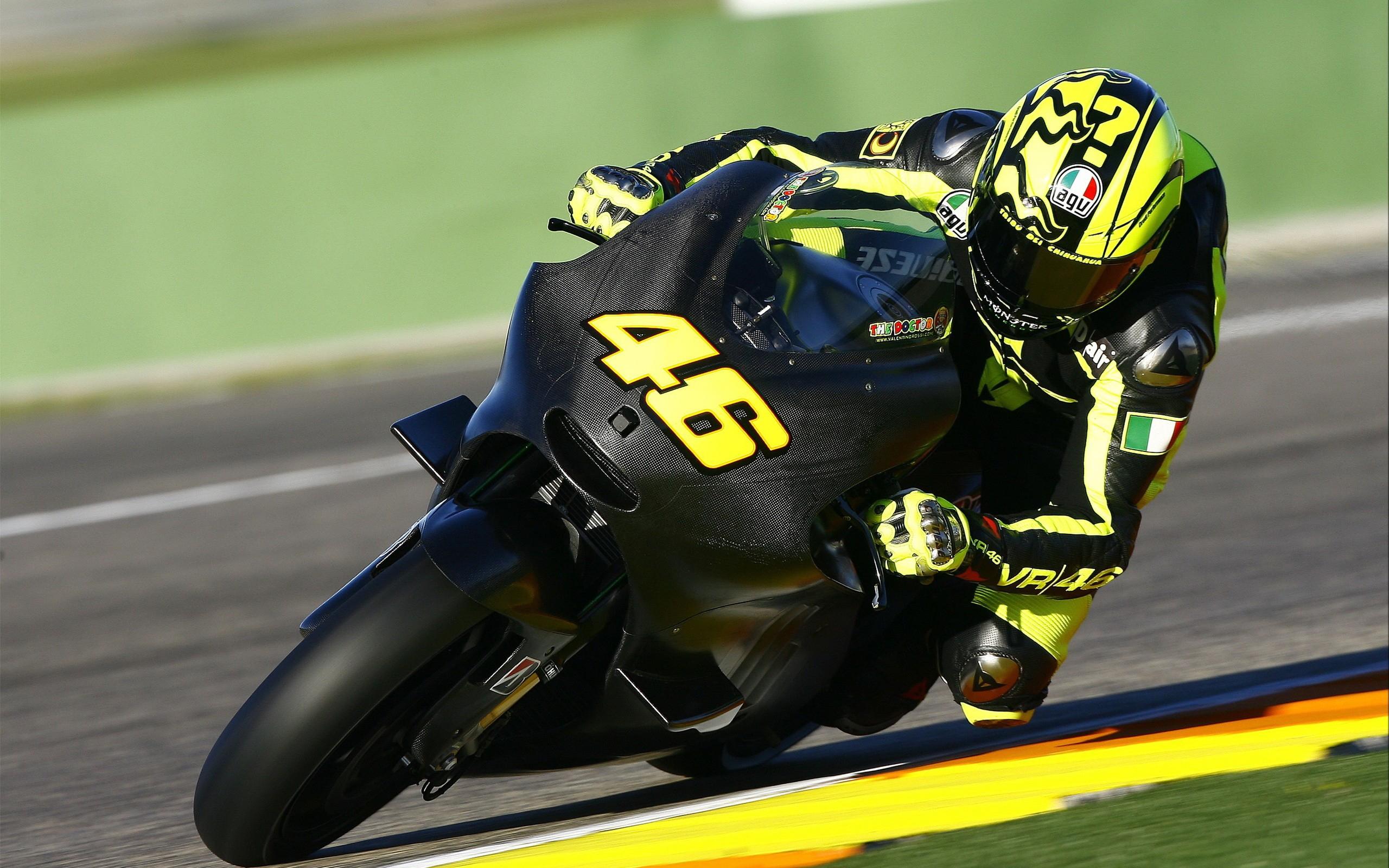 2560x1600 Valentino Rossi Ducati 3281 HD wallpaper