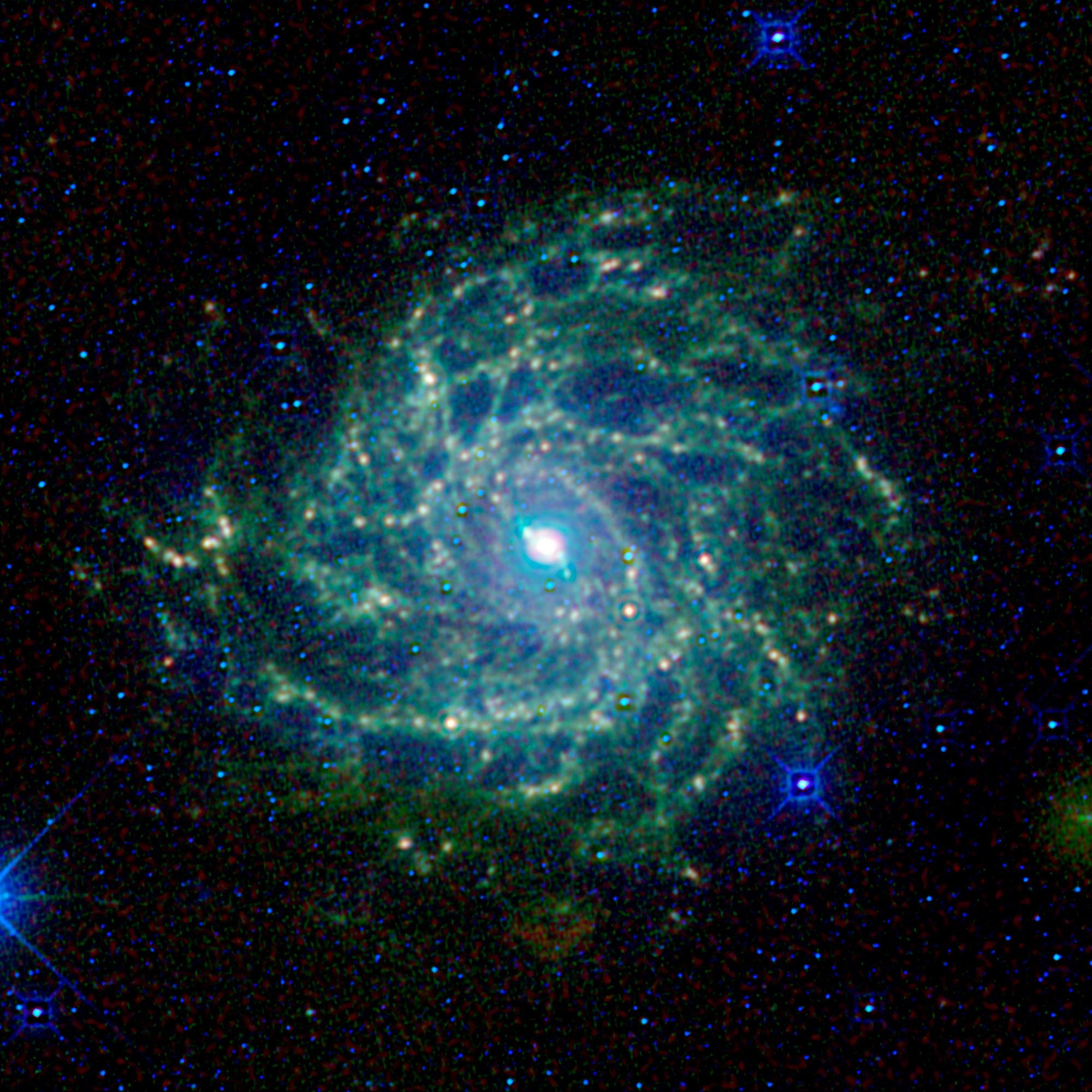 2000x2000 A Galaxy Zoo: Photo From NASA's WISE Telescope