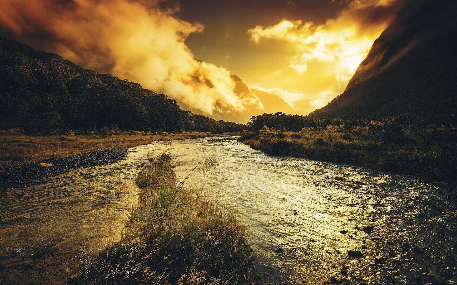 1920x1200 Mystic river scenery wallpaperx1200
