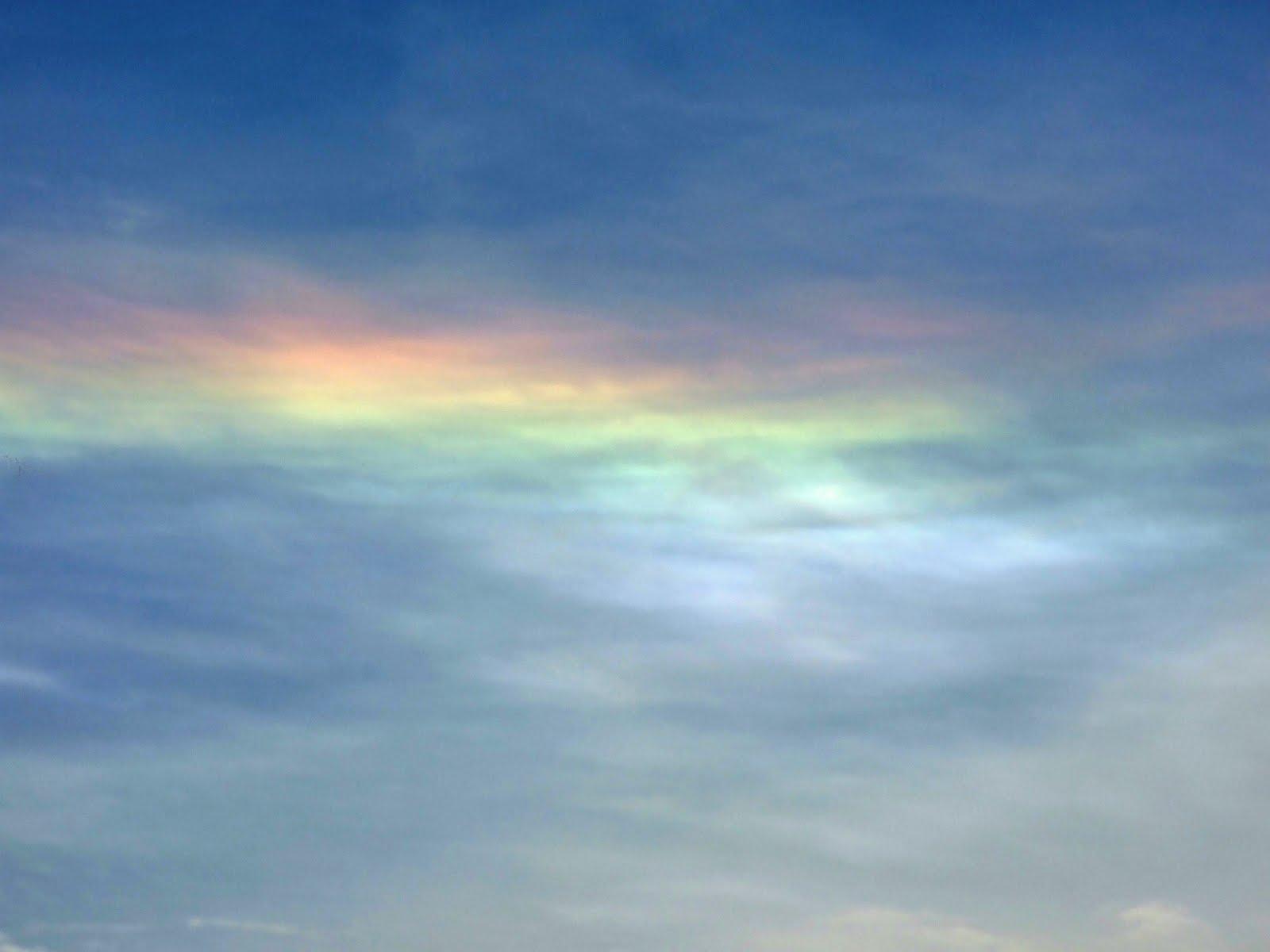 1600x1200 Cliff Mass Weather Blog: Iridescent Clouds