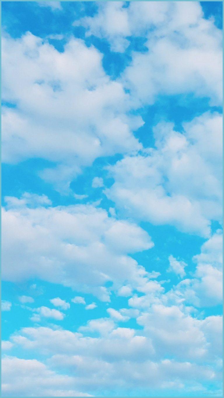 768x1365 Sky Blue Aesthetic Wallpaper Light Blue Wallpaper