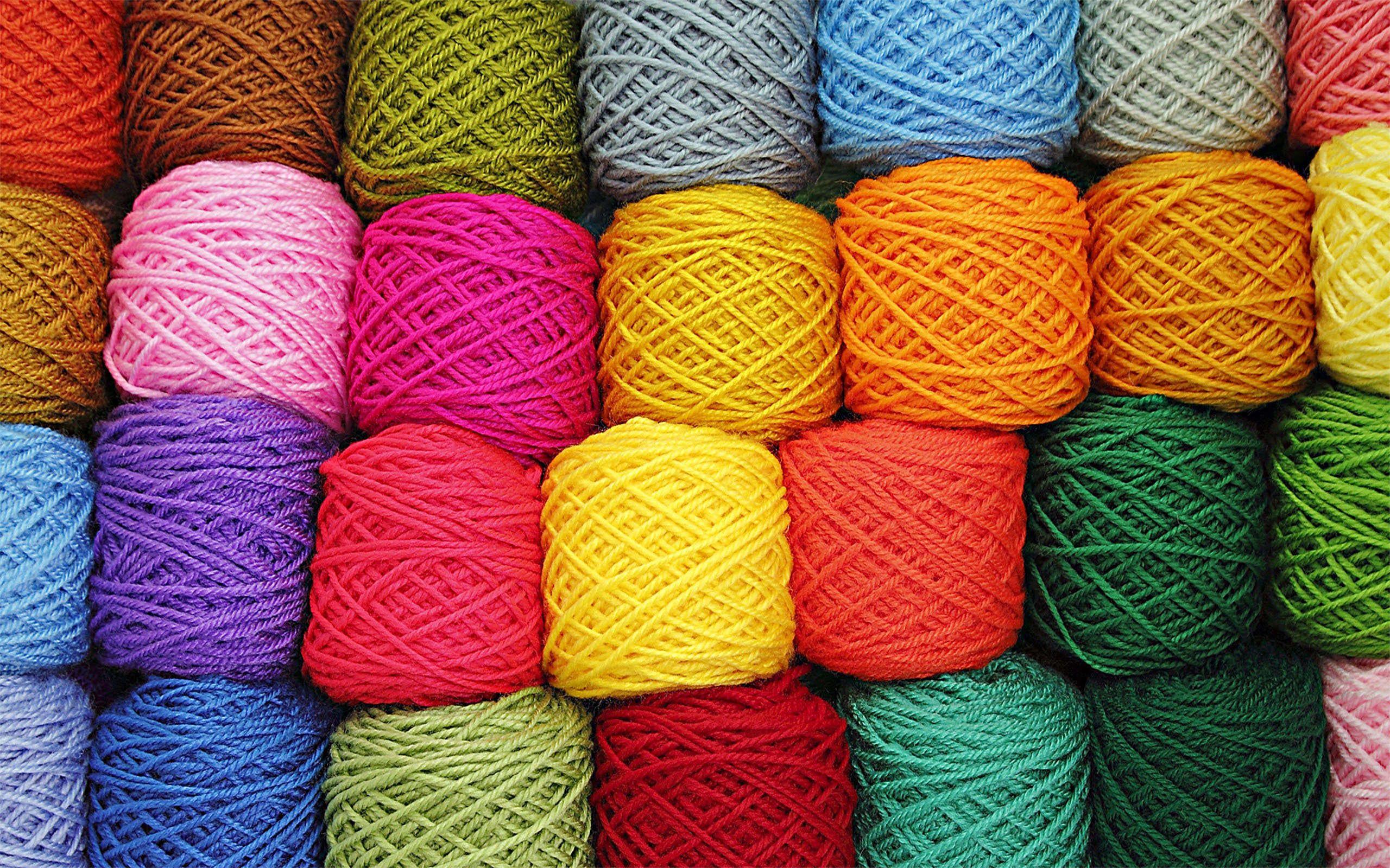 2560x1600 Yarn Wallpaper