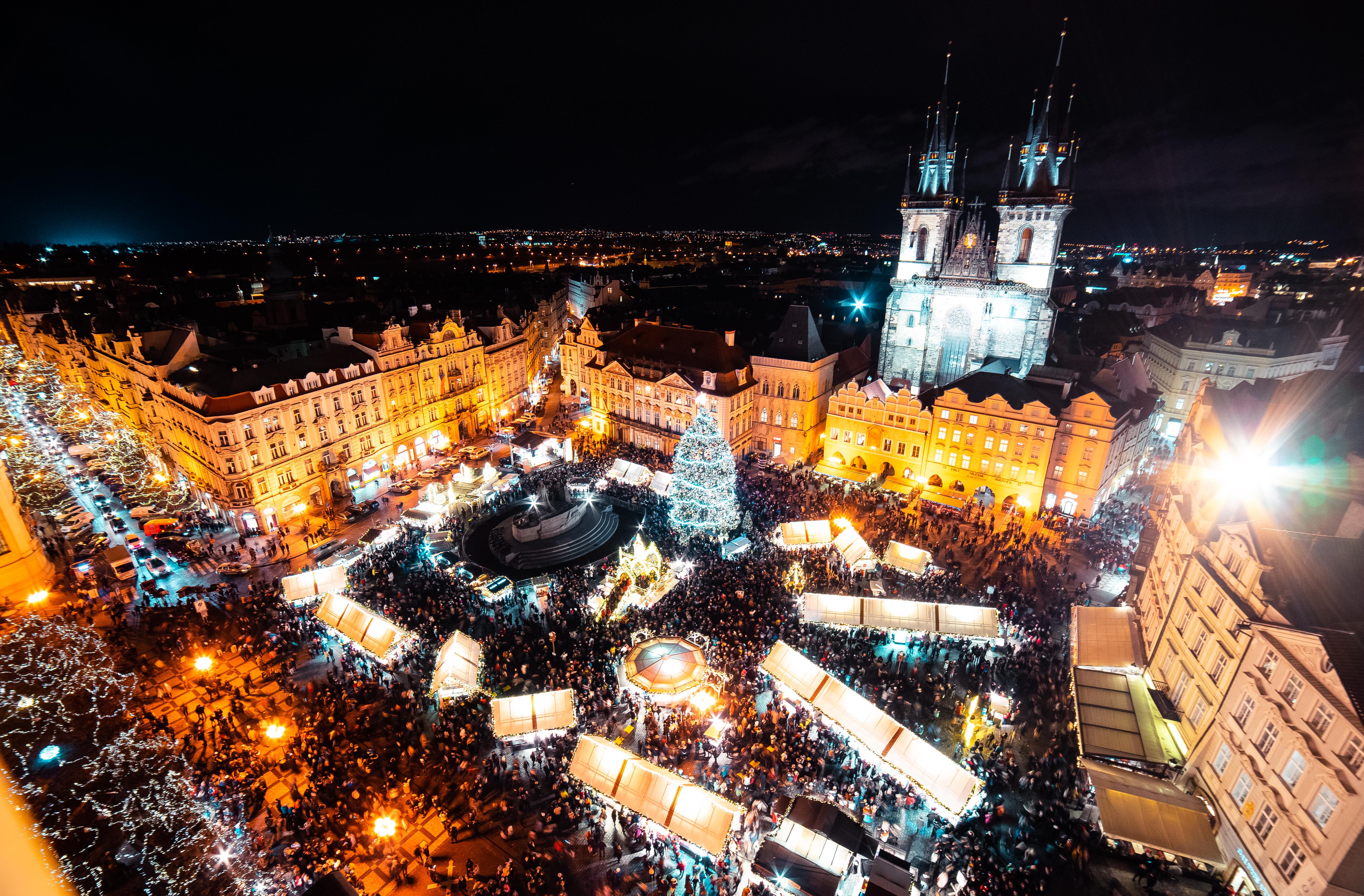 5000x3286 Prague Christmas Market Free