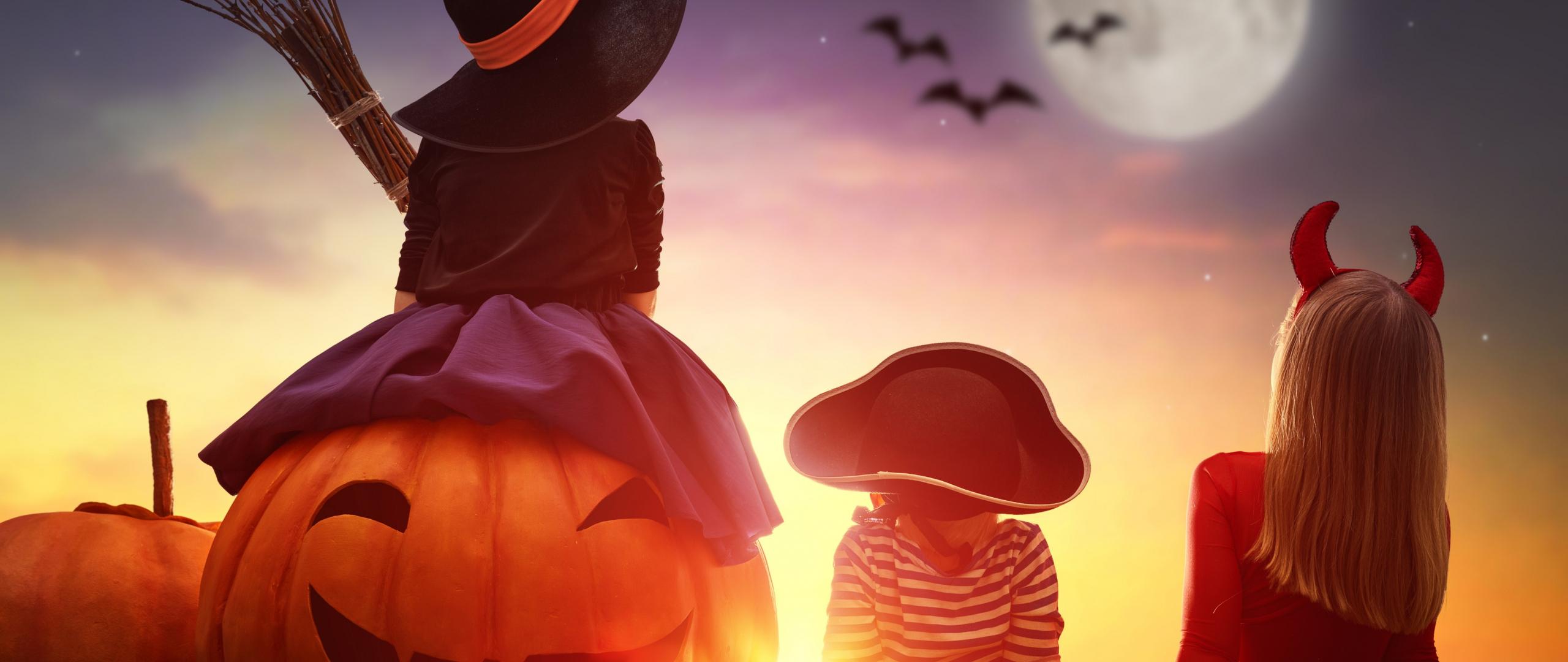 2560x1080 Desktop Wallpaper Kids, Pumpkin, Halloween, Costume, Sunset, 4k, HD Image, Picture, Background, 489cb0