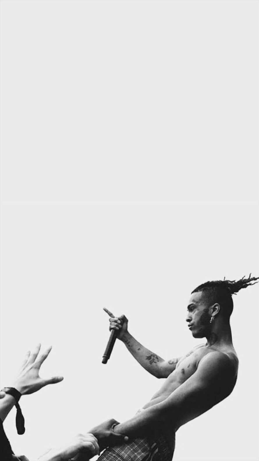 890x1582 HD XXXTentacions Wallpaper