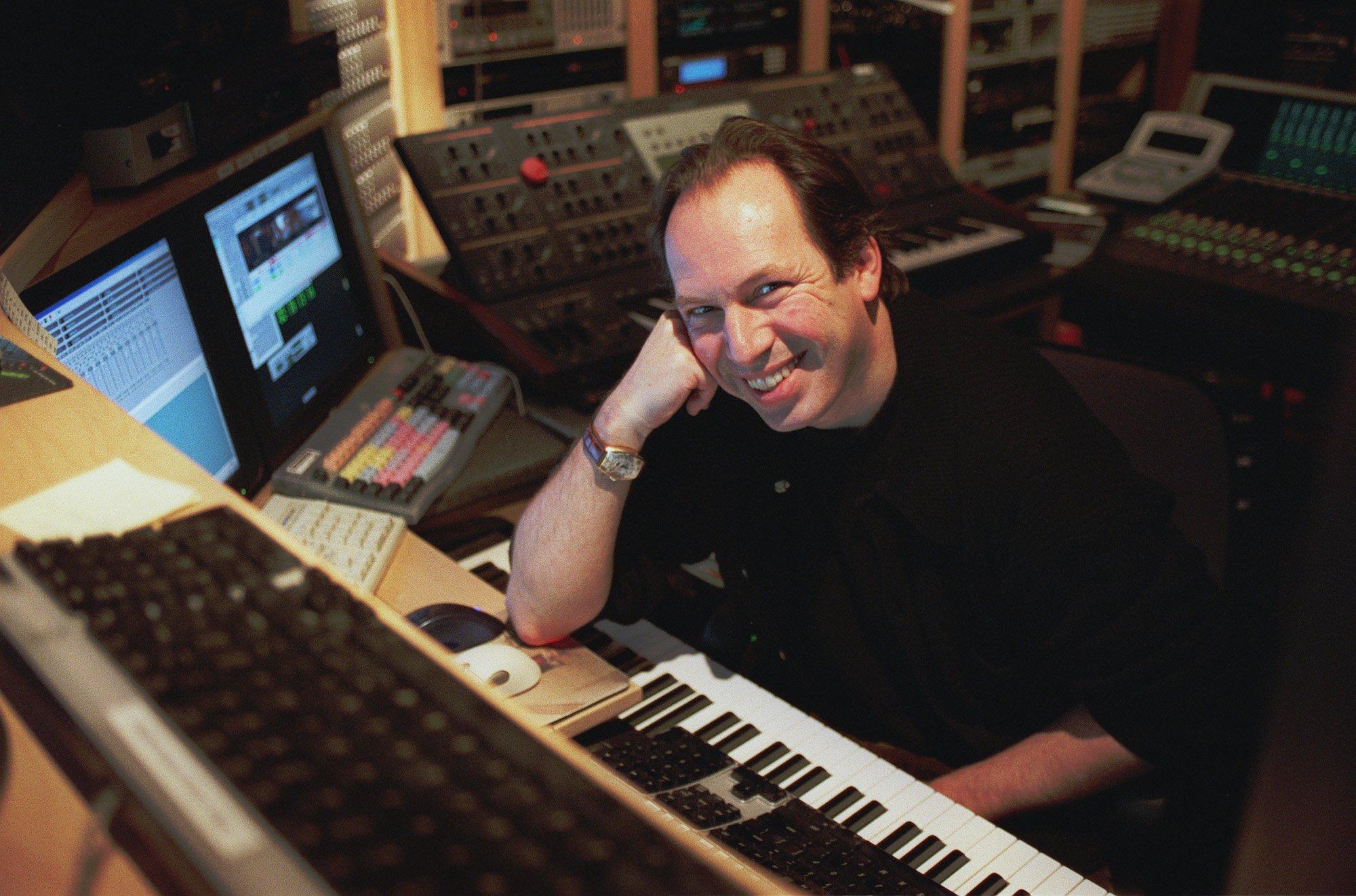 2000x1322 Hans Zimmer announces he's officially quitting the superhero movie business