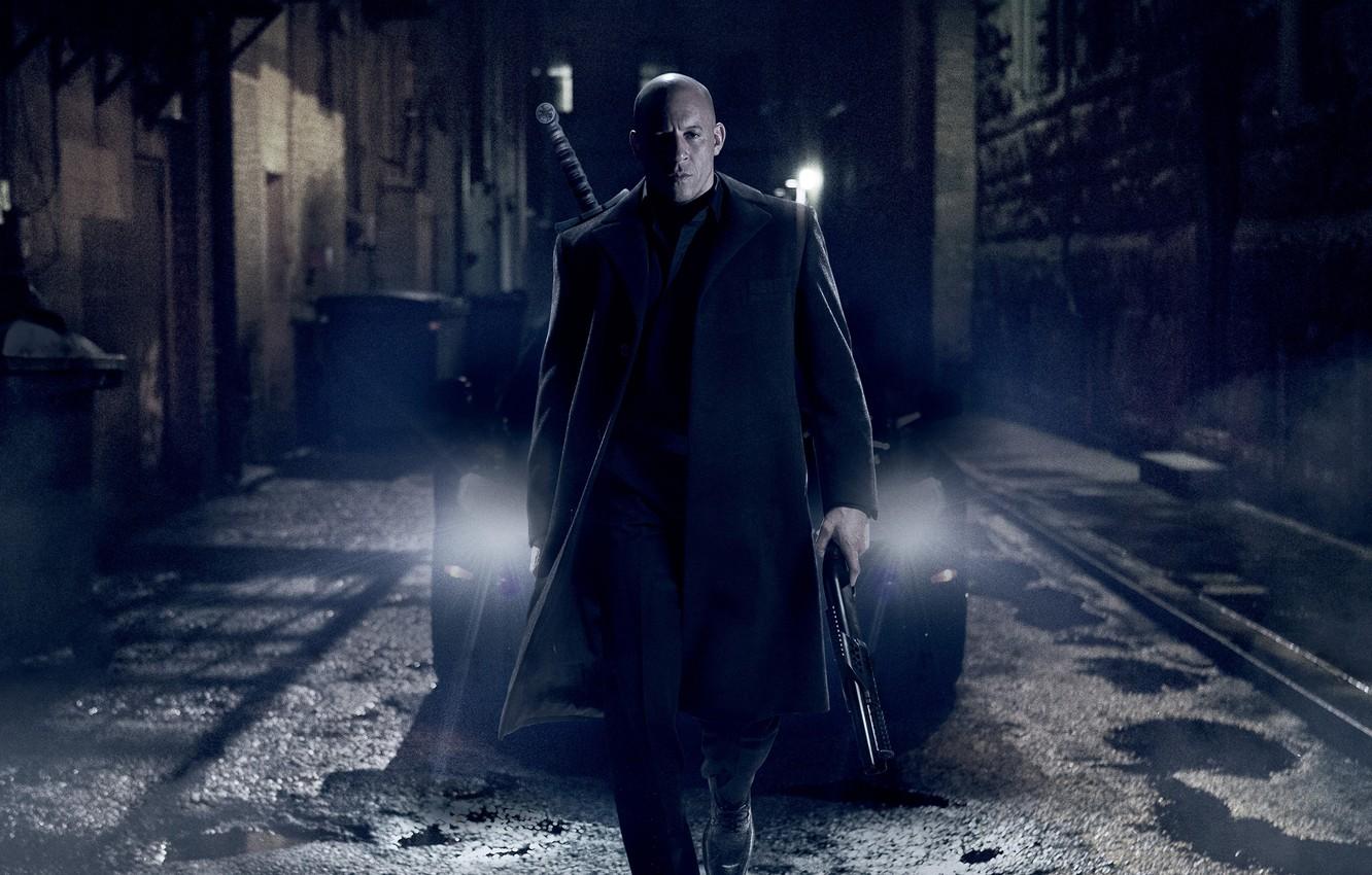 1332x850 Wallpaper night, weapons, sword, fantasy, lane, VIN Diesel, car, shotgun, coat, Vin Diesel, headlights, The Last Witch Hunter, The last witch hunter image for desktop, section фильмы