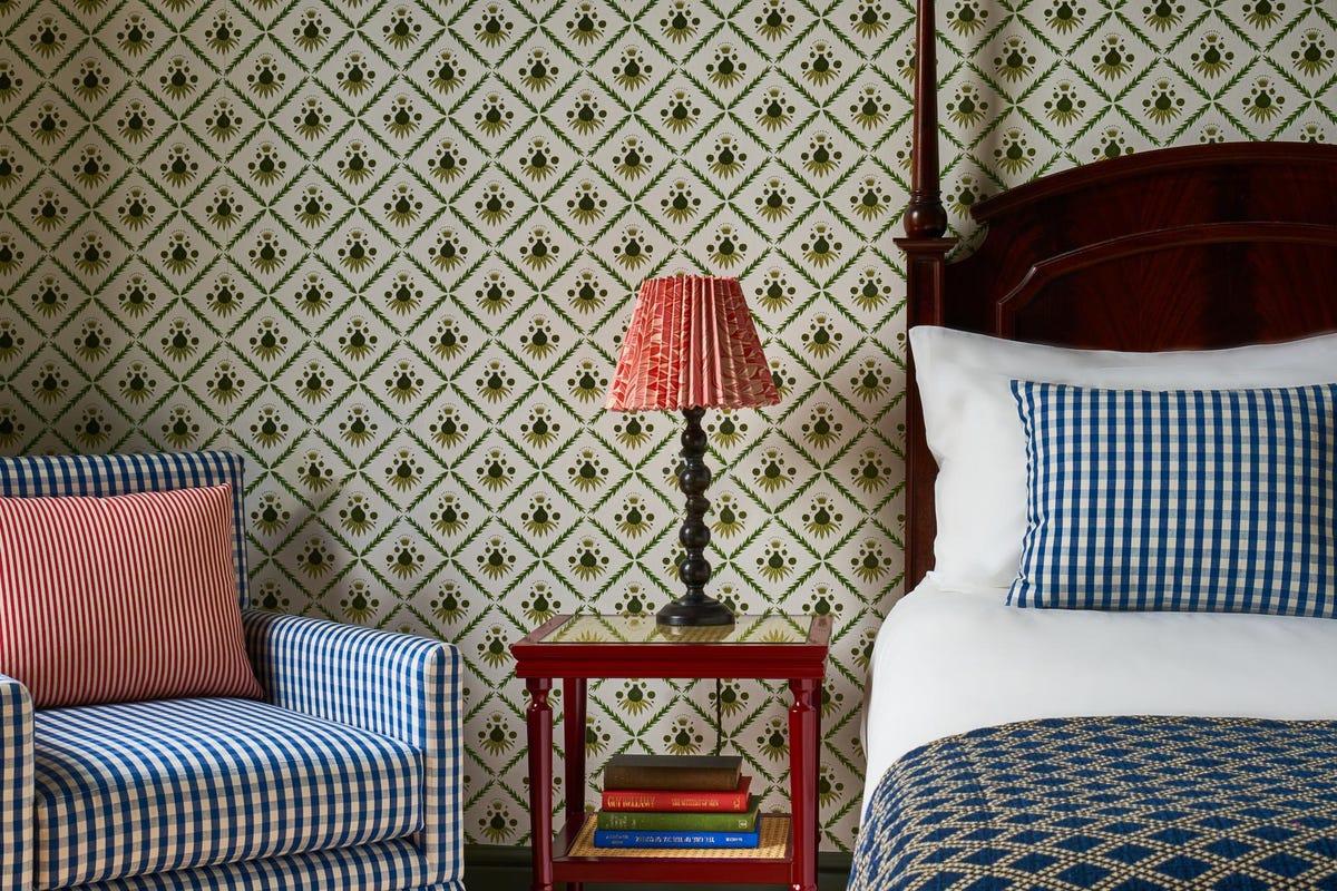 1200x800 Fit For A King, Or Queen, At Hampton Court's The Mitre