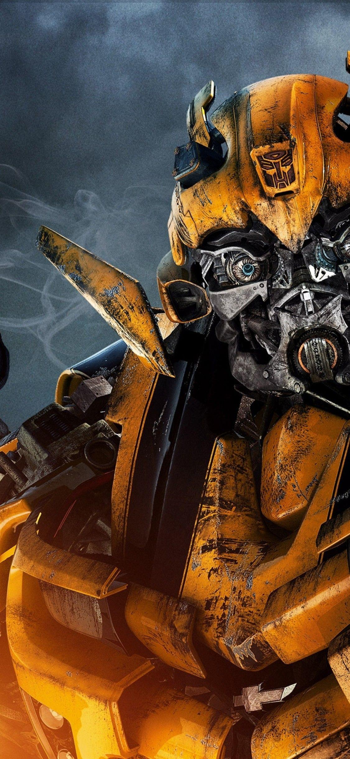 1125x2436 Bumblebee HD iPhone Wallpaper