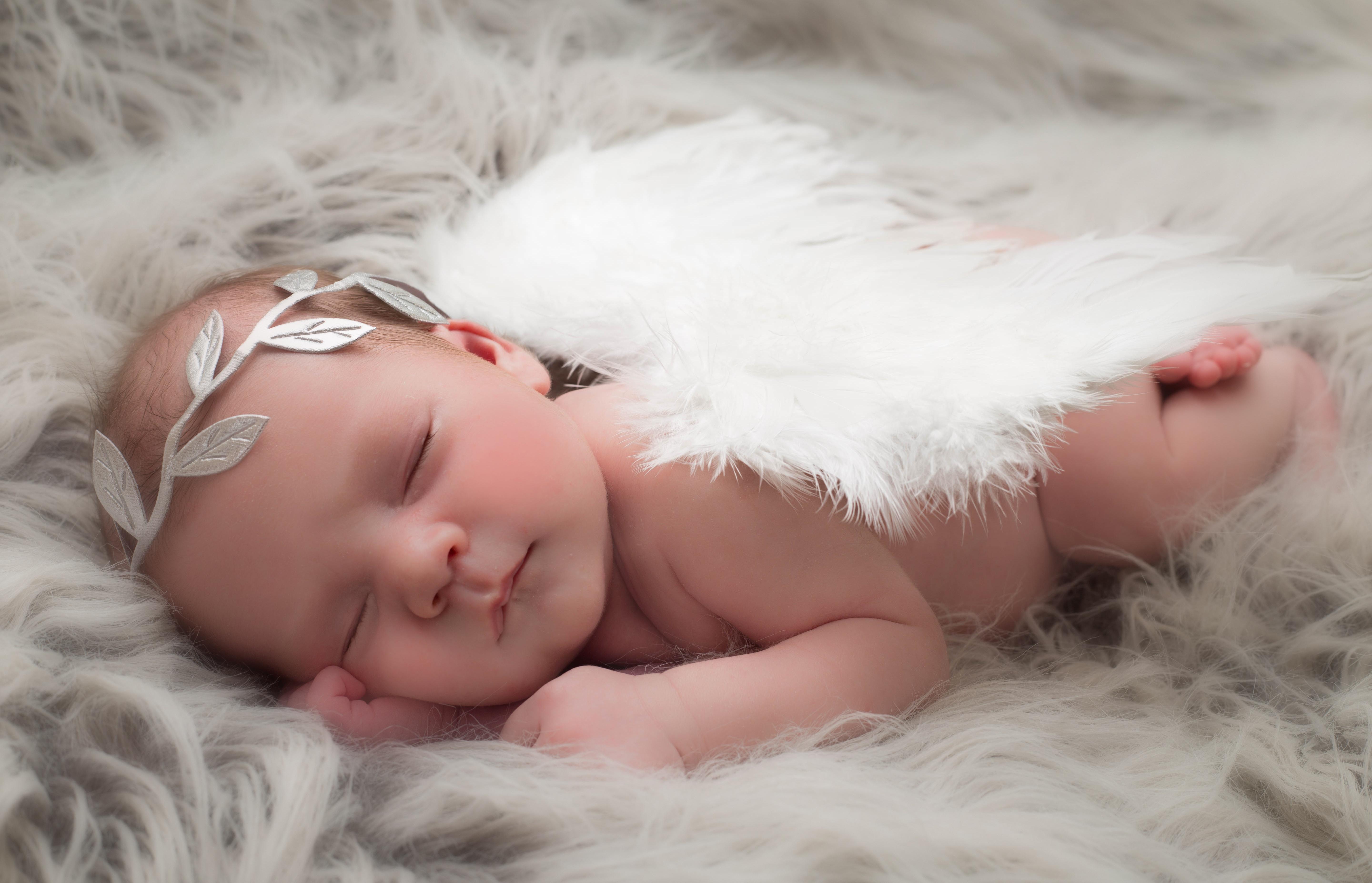5760x3708 Baby Angel 4k Ultra HD Wallpaper