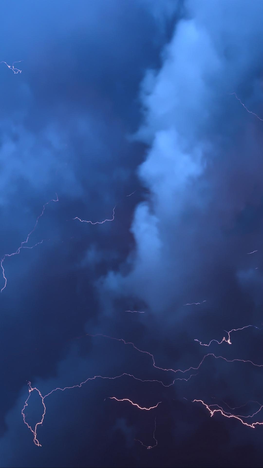 1080x1920 Lightning Thunderstorm Clouds Wallpaper - [1080x1920]