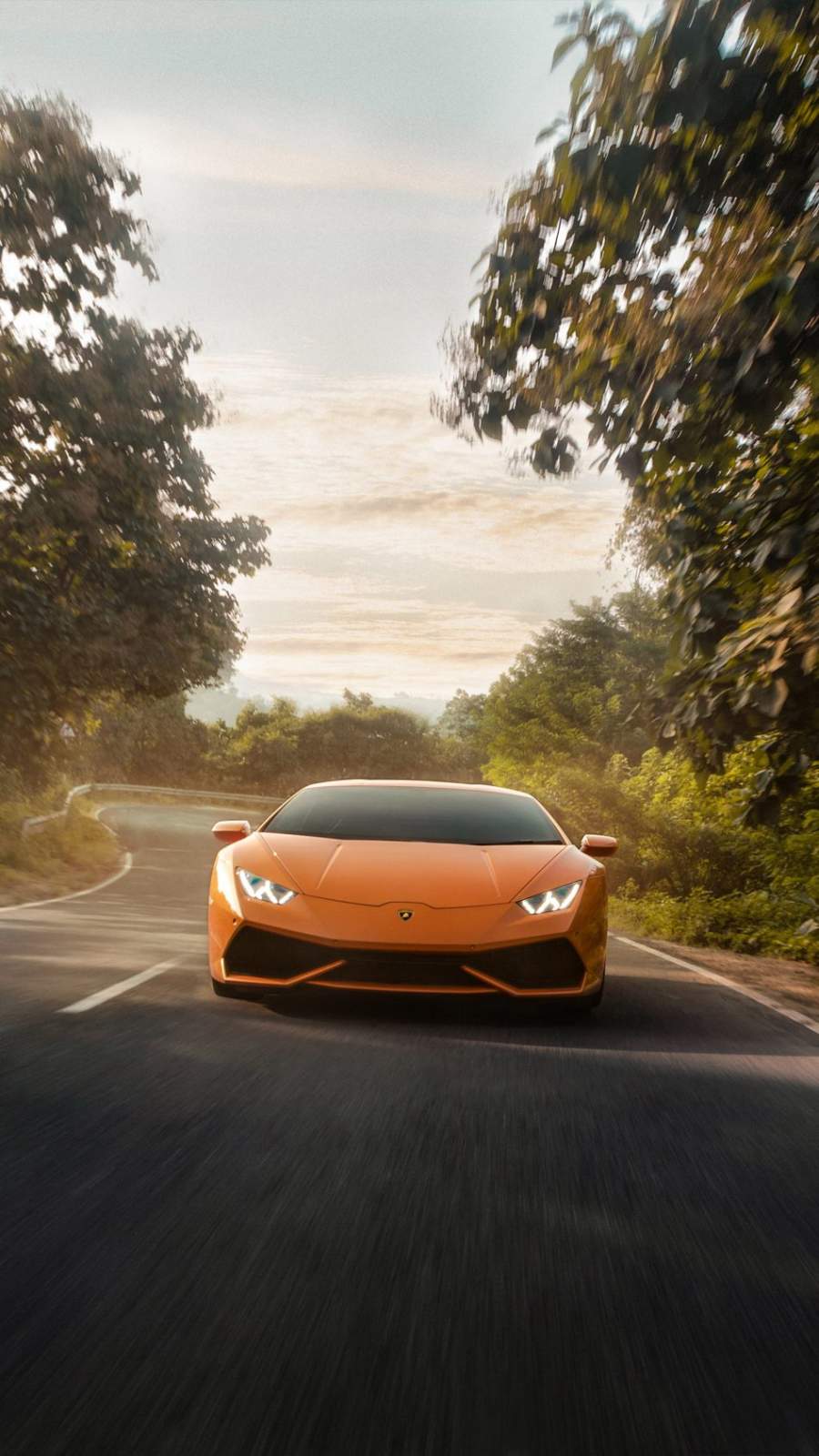 900x1600 Lamborghini Huracan On Road 4K IPhone Wallpaper Wallpaper : iPhone Wallpaper