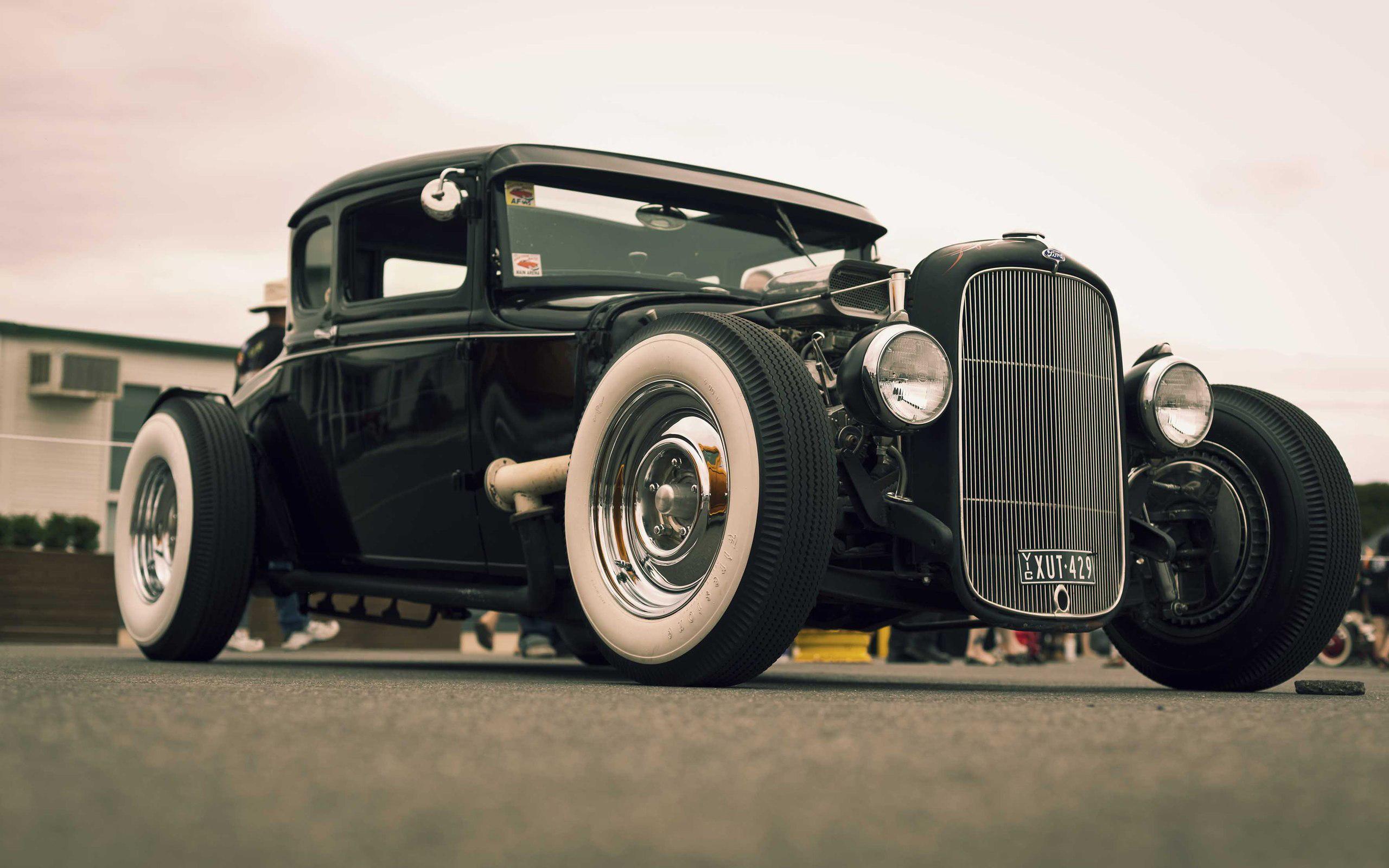 2560x1600 Tony Stark Hot Rod Screensaver