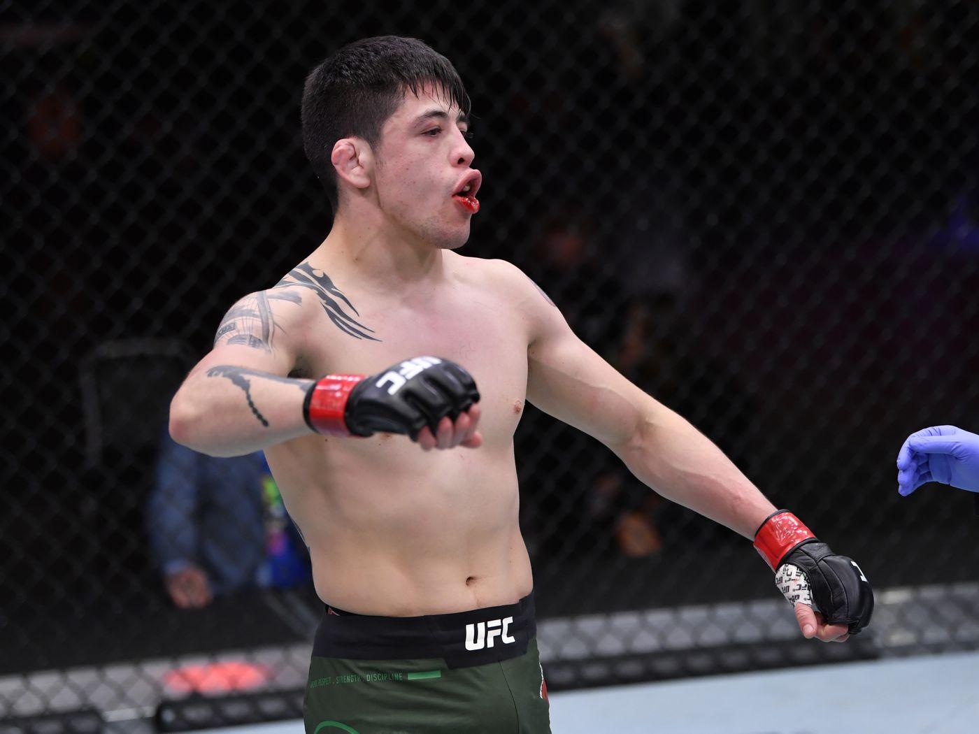 1400x1050 Henry Cejudo adds Brandon Moreno to list of flyweight tomato cans