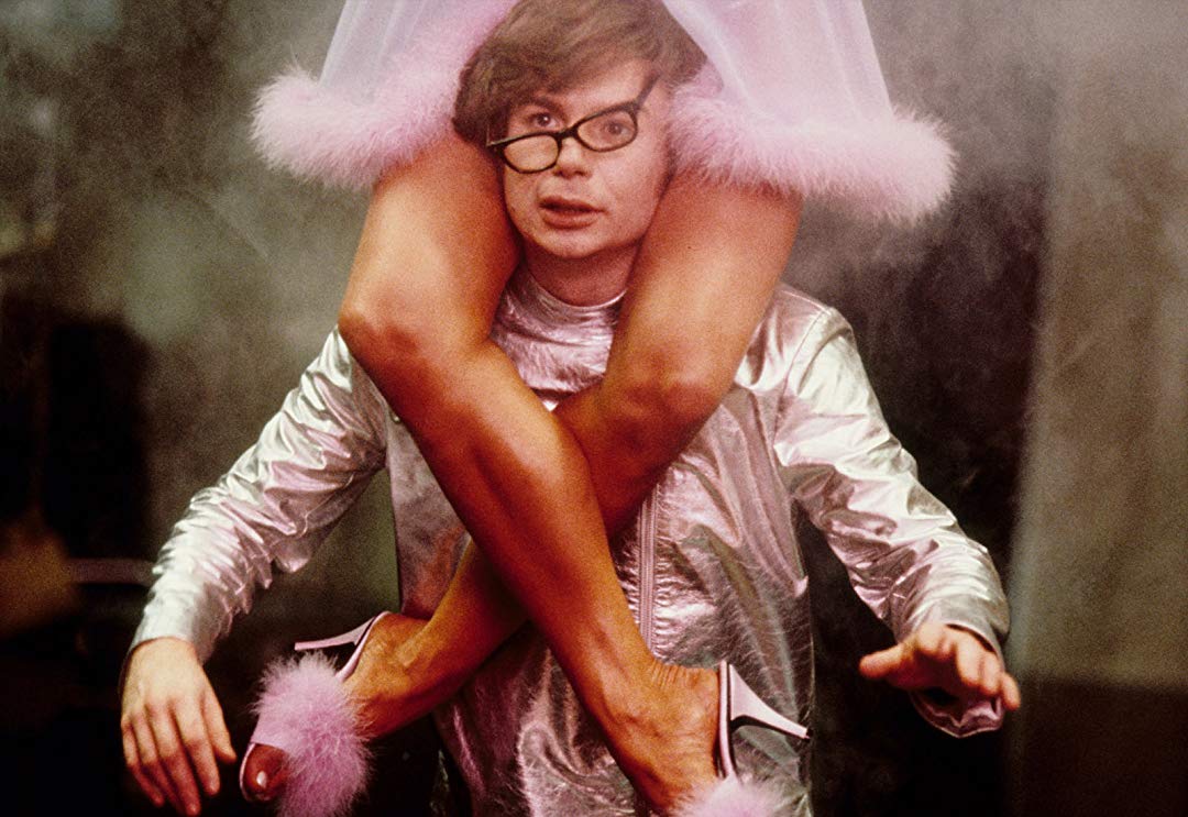1080x743 Austin Powers Crooked Glasses