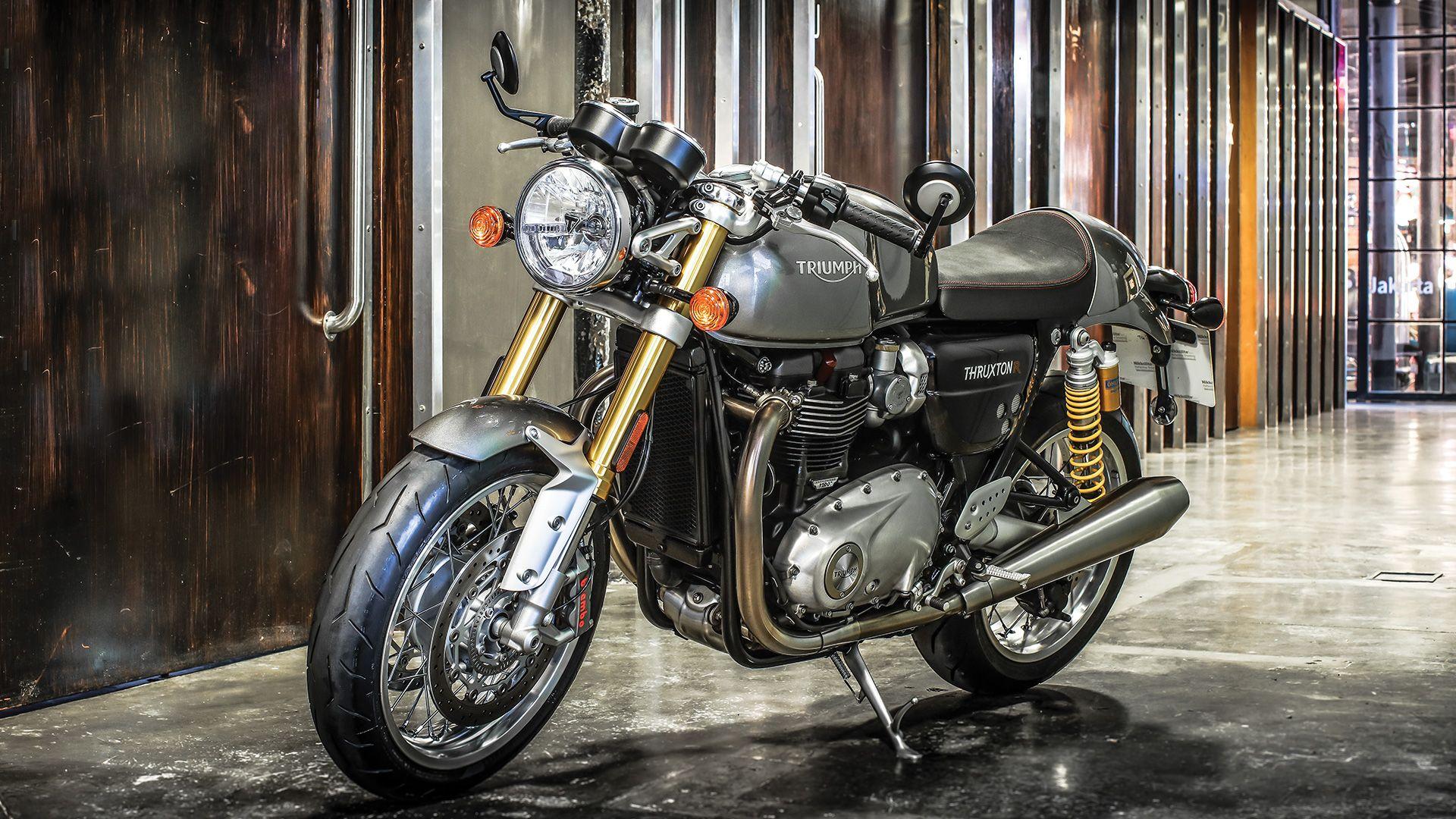 1920x1080 Triumph Thruxton Wallpaper