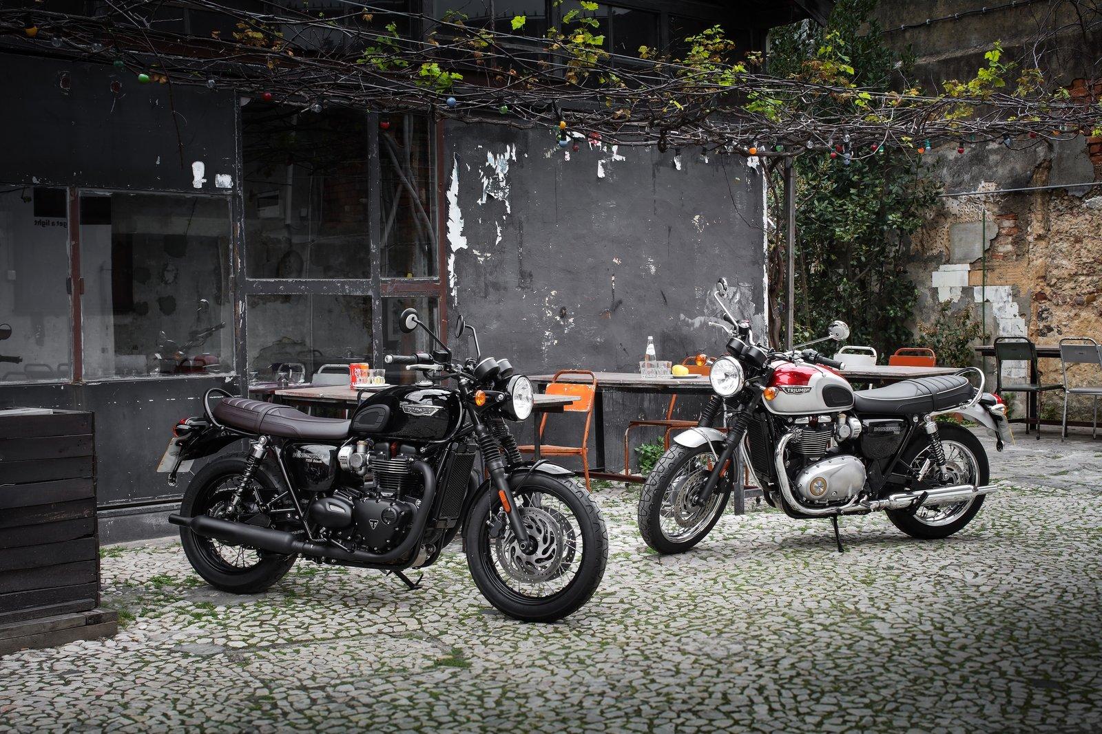 1600x1067 2020 Triumph Bonneville T120 / T120 Black