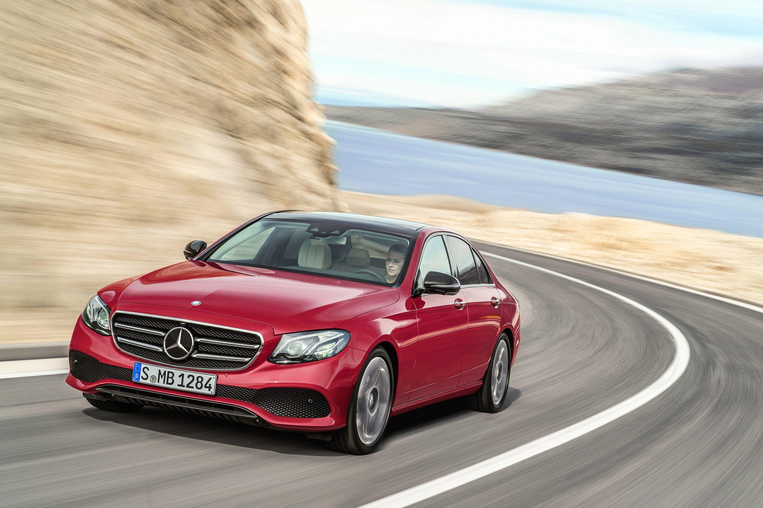 2560x1707 Mercedes Benz E Class Wallpaper