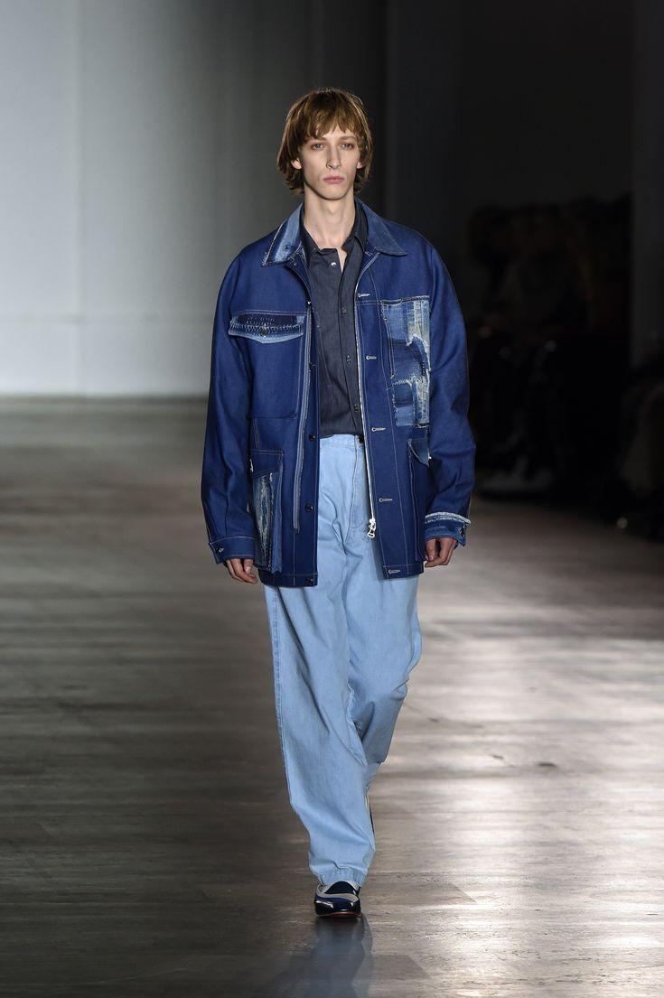 735x1105 E. Tautz AW20