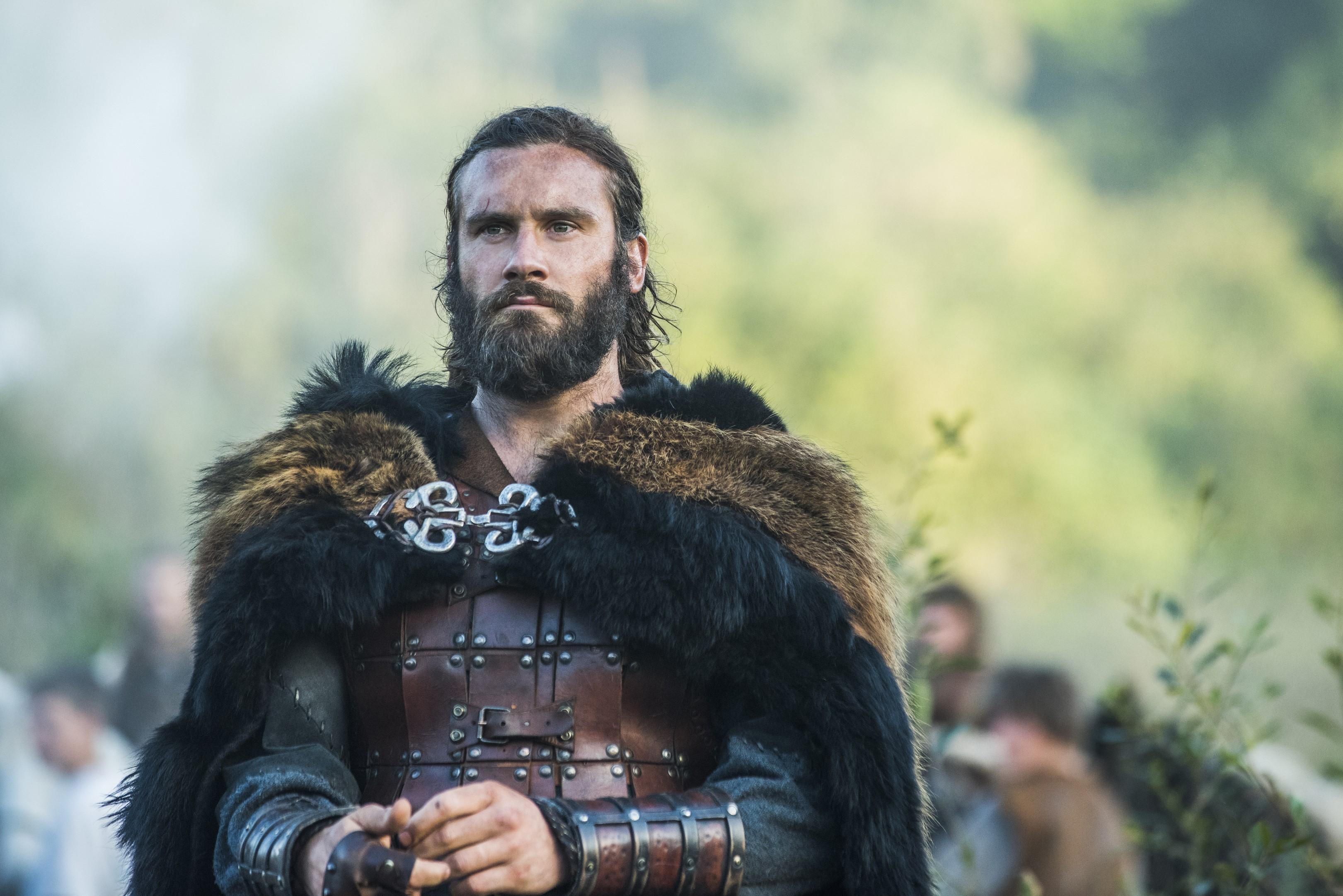 3241x2163 Clive Standen Rollo HD wallpaper, Background