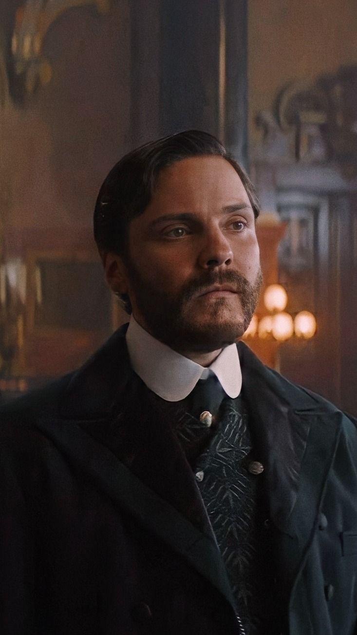 733x1302 daniel bruhl wallpaper