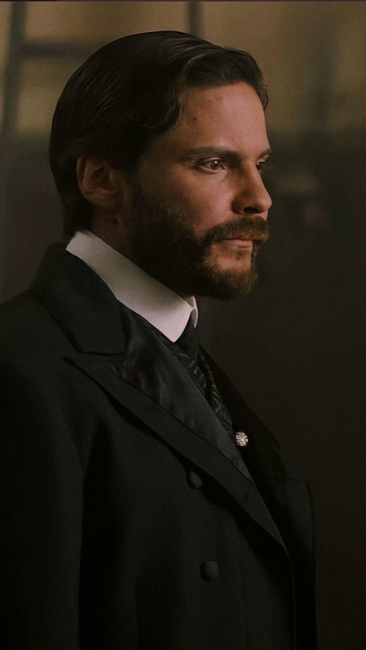 739x1312 daniel bruhl wallpaper