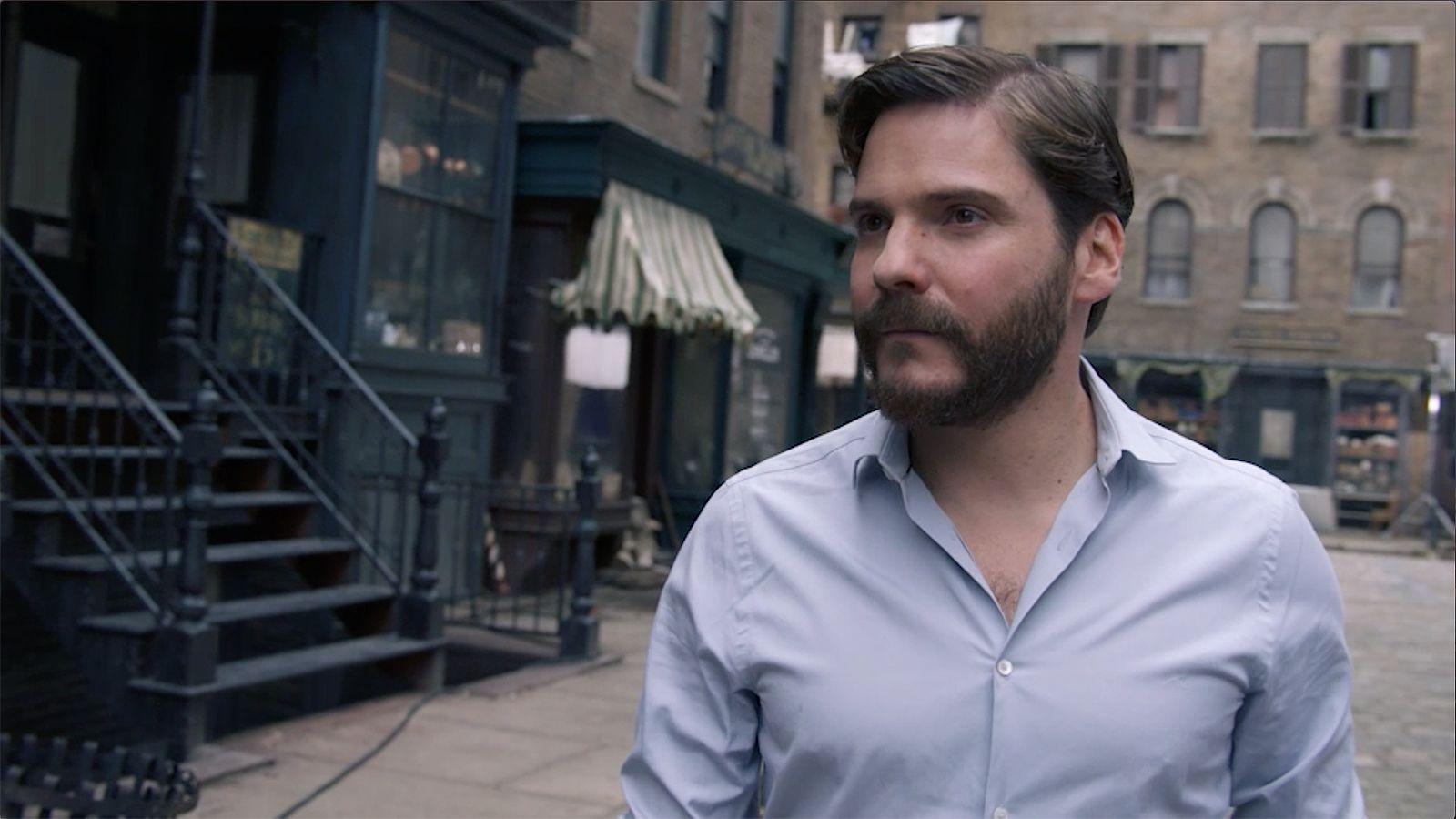 1600x900 Sneak Peek with Daniel Bruhl