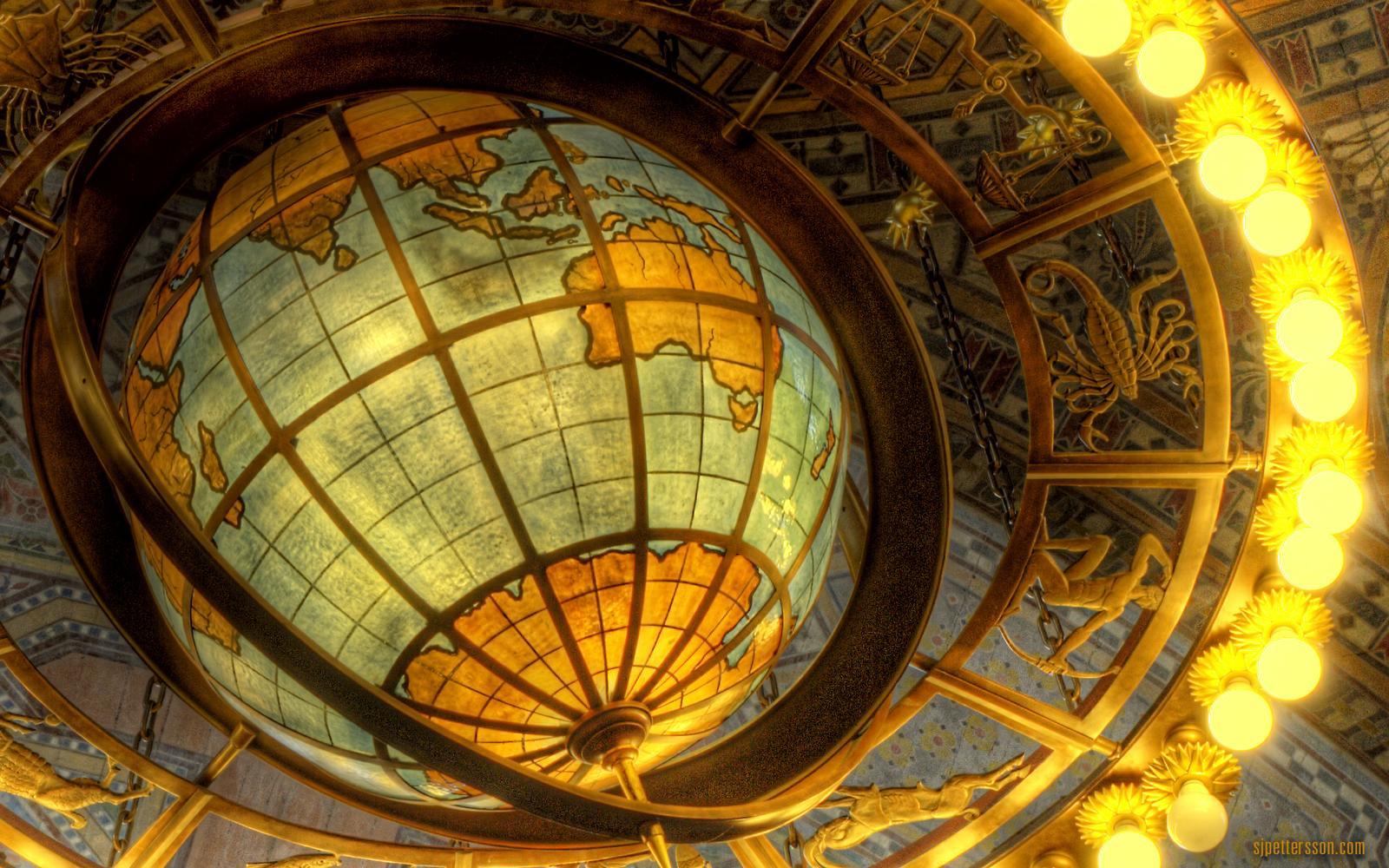 1600x1000 Vintage Chandelier Wallpaper