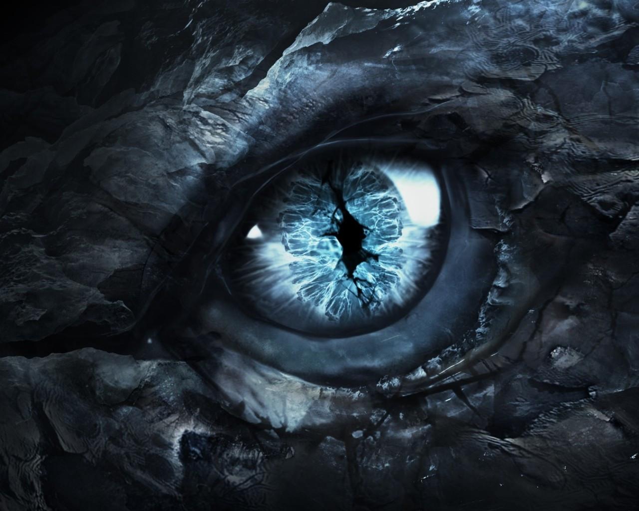1280x1024 Download 1280x1024 Dragon Eye, Blue, Magical, Macro, Fantasy Creature Wallpaper