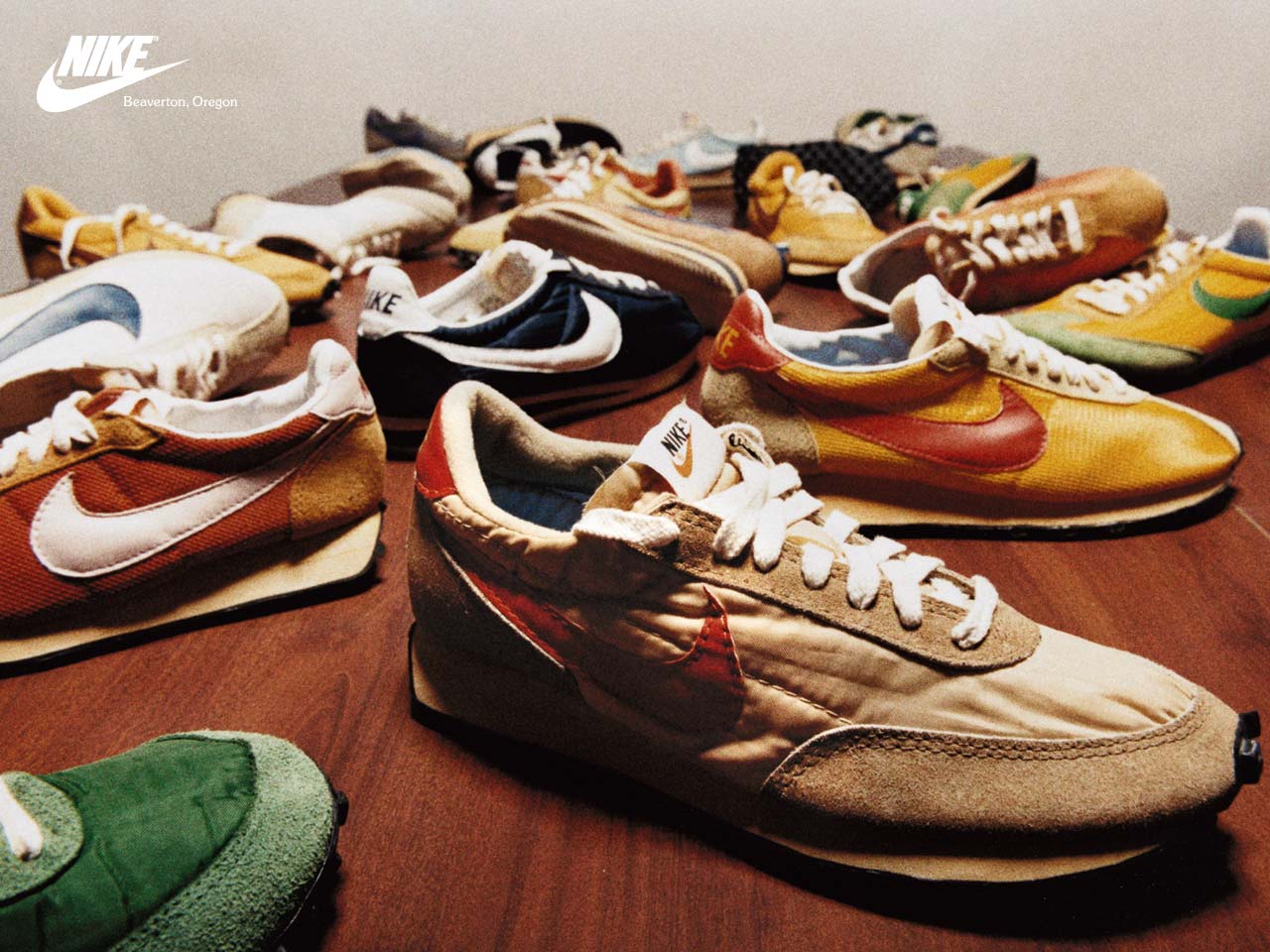 1280x960 Shoes Nike Air Wallpaper Pc Wallpaper