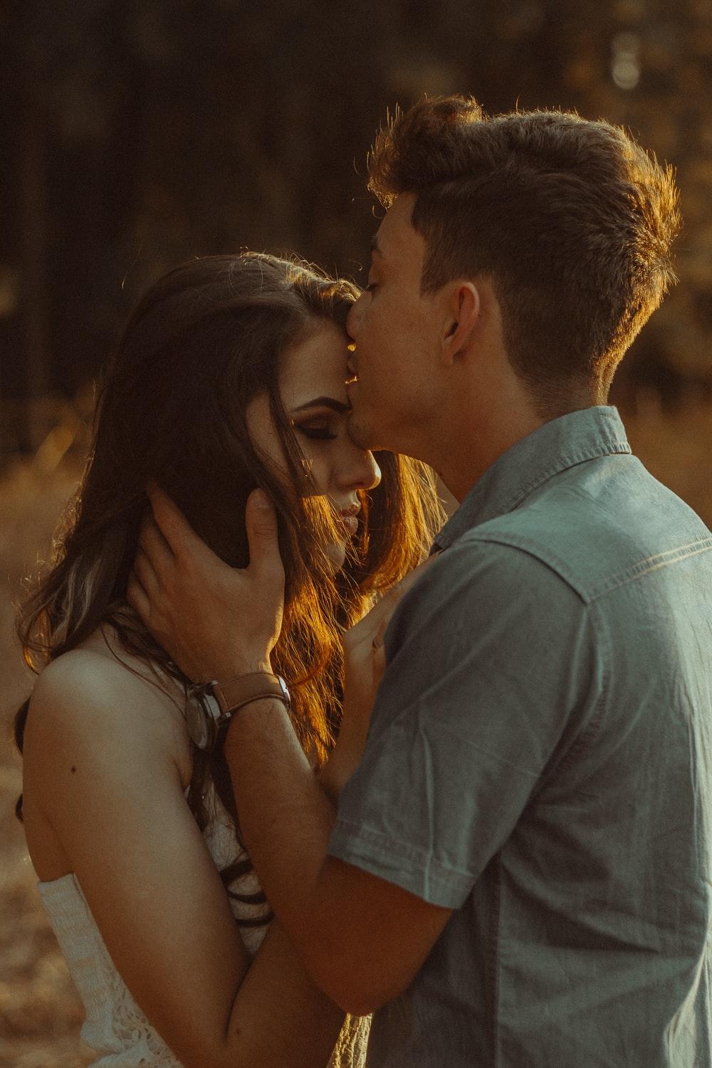 1000x1500 Romantic Couple Picture. Download Free Image