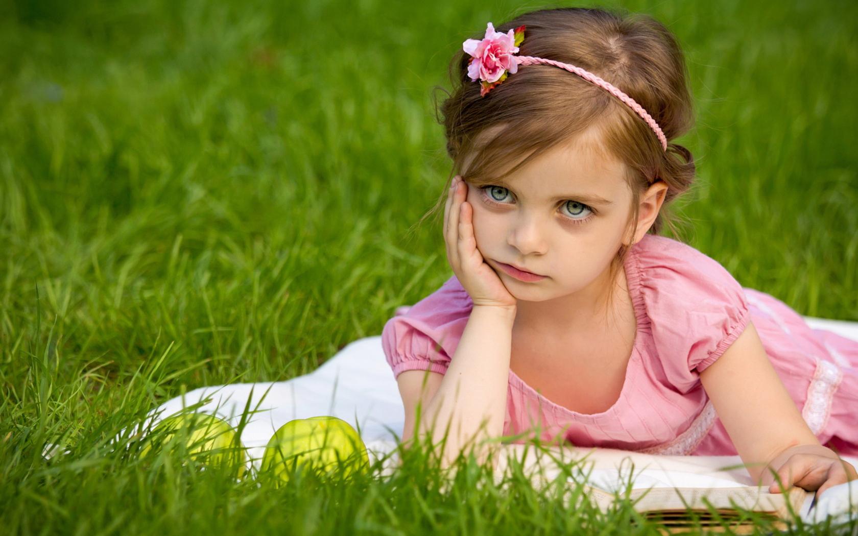 1680x1050 Free download Cute Little Girl HD wallpaper Cute Little Girl [2560x1600] for your Desktop, Mobile & Tablet. Explore Wallpaper for Girls Kids. Wallpaper for Kids, Girl Wallpaper for Desktop