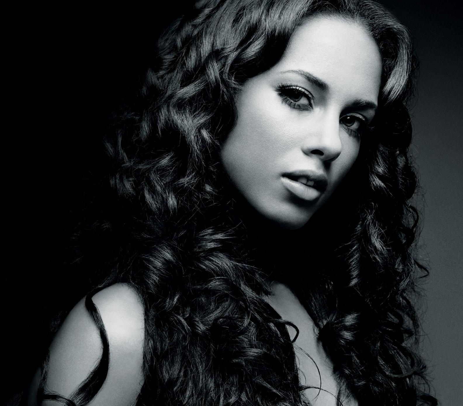 1585x1389 alicia keys musicians 1585x1389 wallpaper High Quality Wallpaper, High Definition Wallpaper