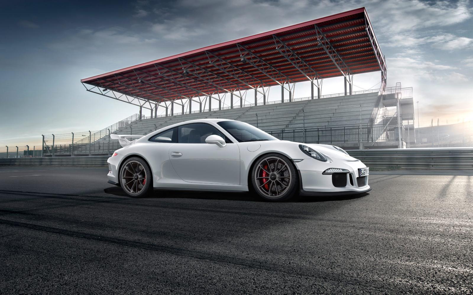 1600x1000 Gt3 Wallpaper