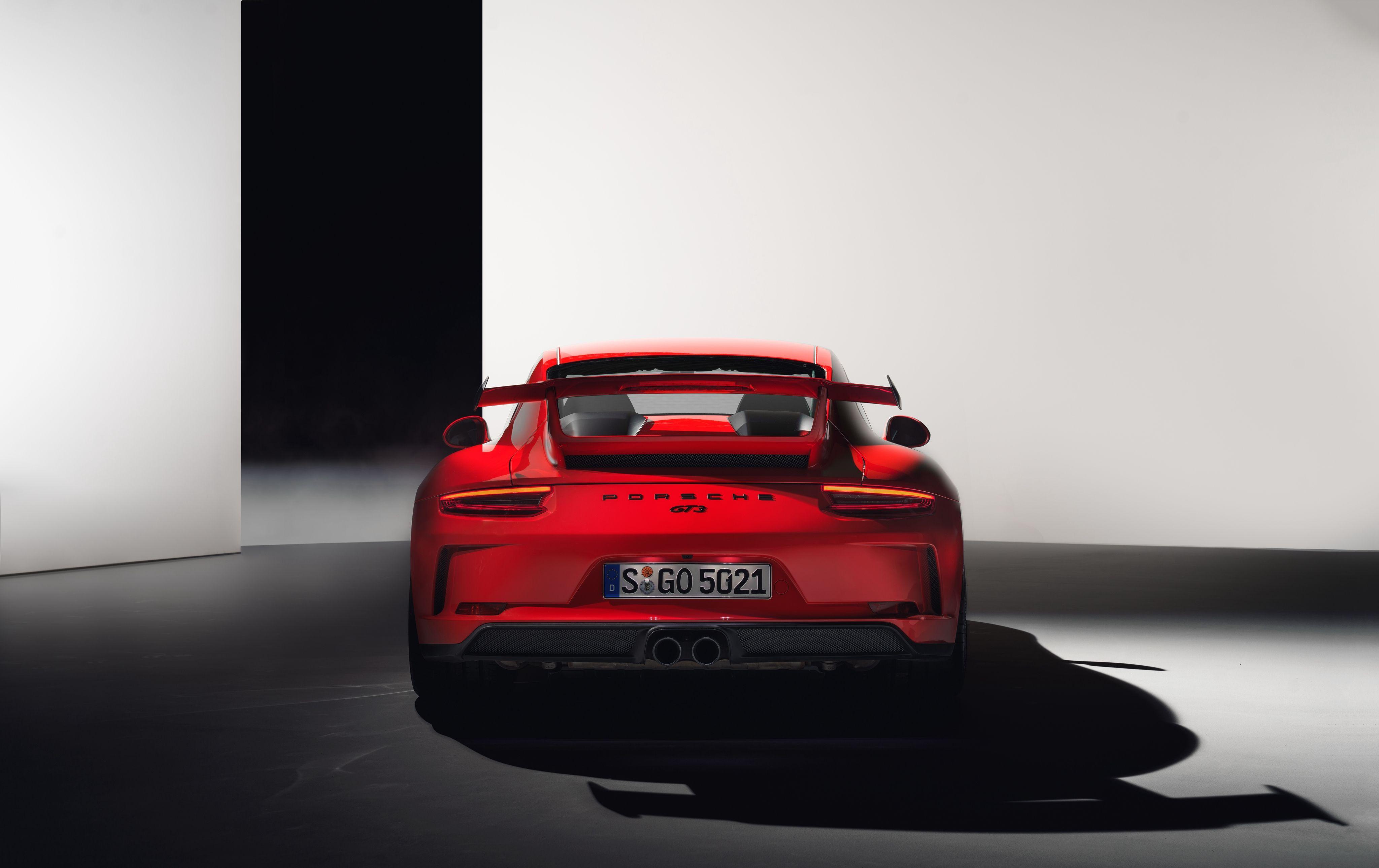 4096x2579 Wallpaper Porsche 911 GT Rear view, 4K, Automotive / Cars