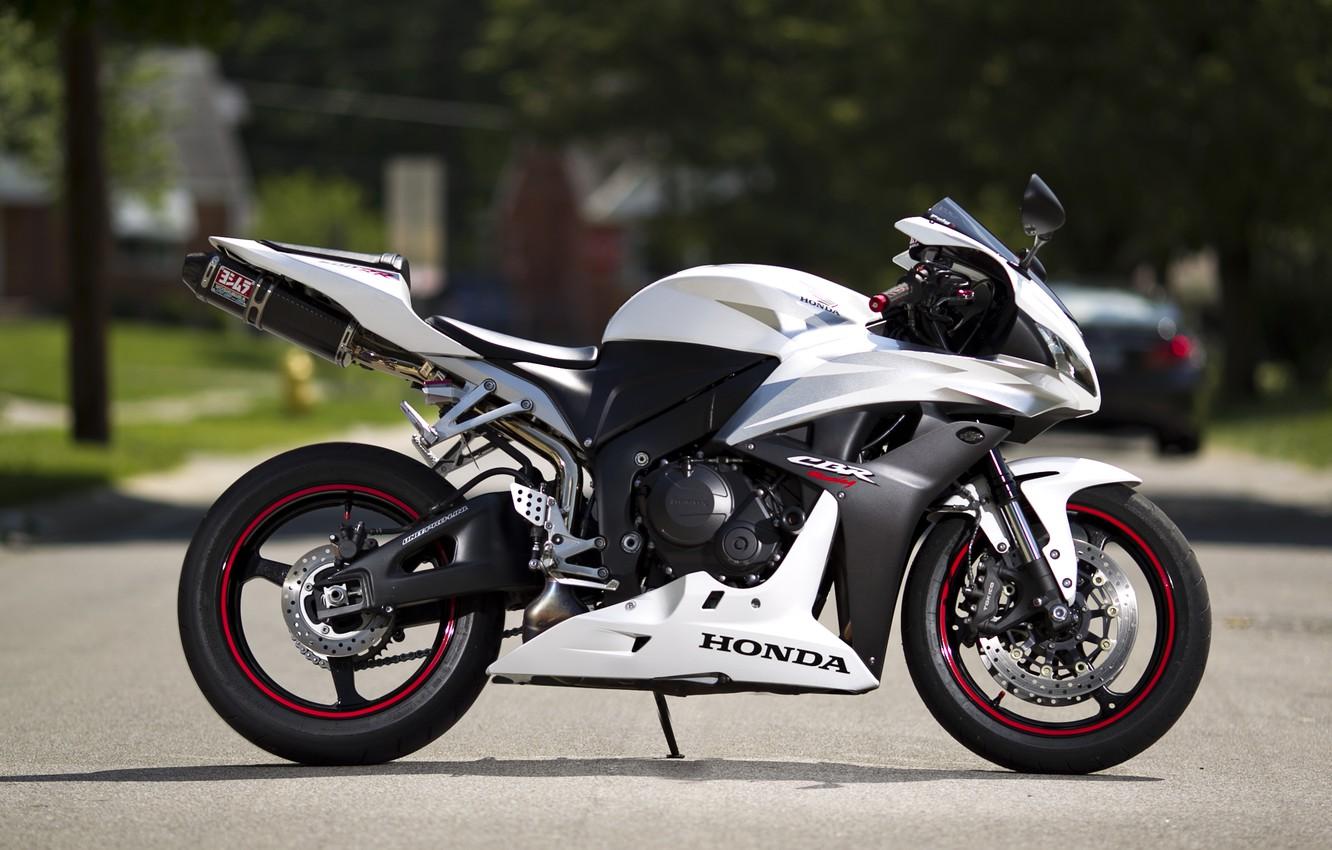 1332x850 Wallpaper white, shadow, motorcycle, white, honda, Honda, cbr600rr image for desktop, section мотоциклы