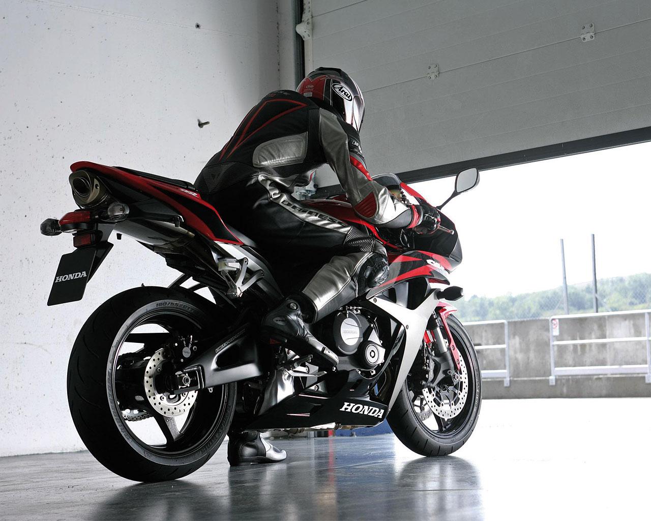 1280x1024 Honda Cbr600rr Wallpaper