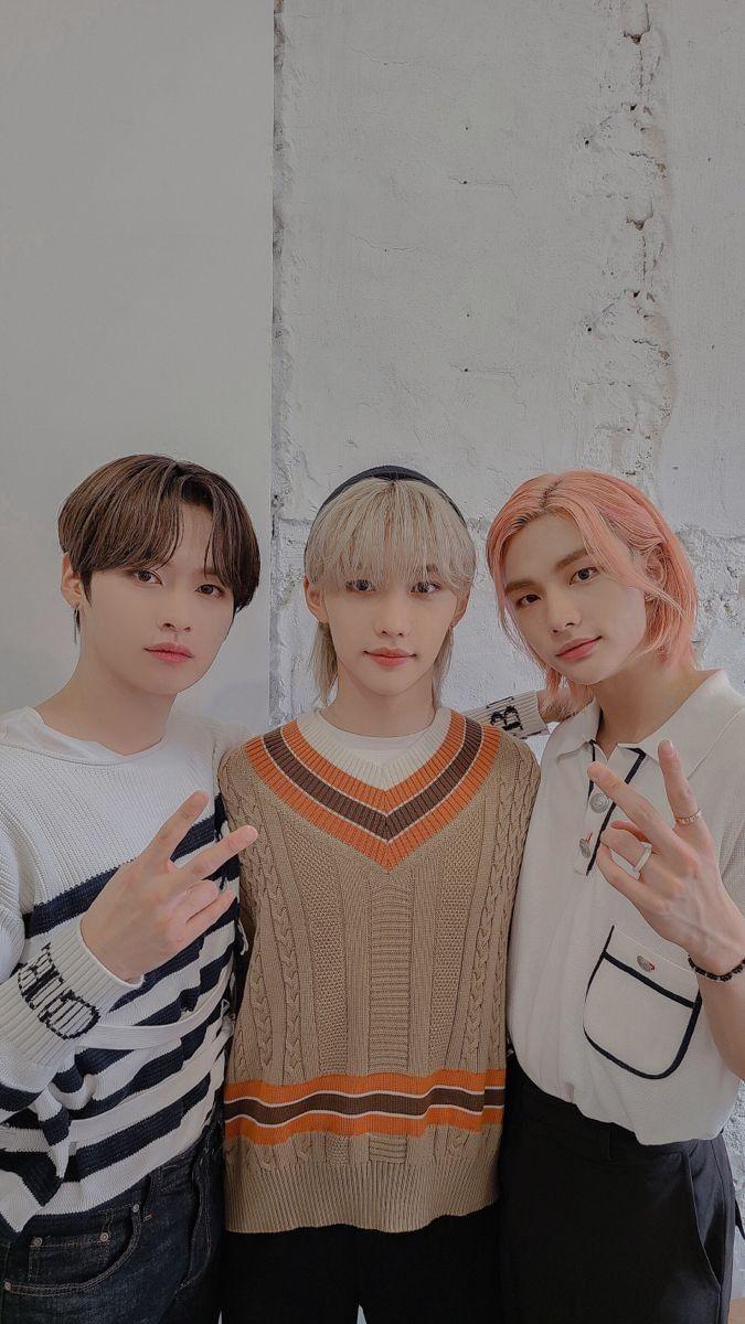 675x1200 Lee know, Felix and Hyunjin