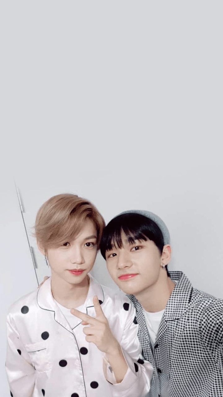 720x1280 closed