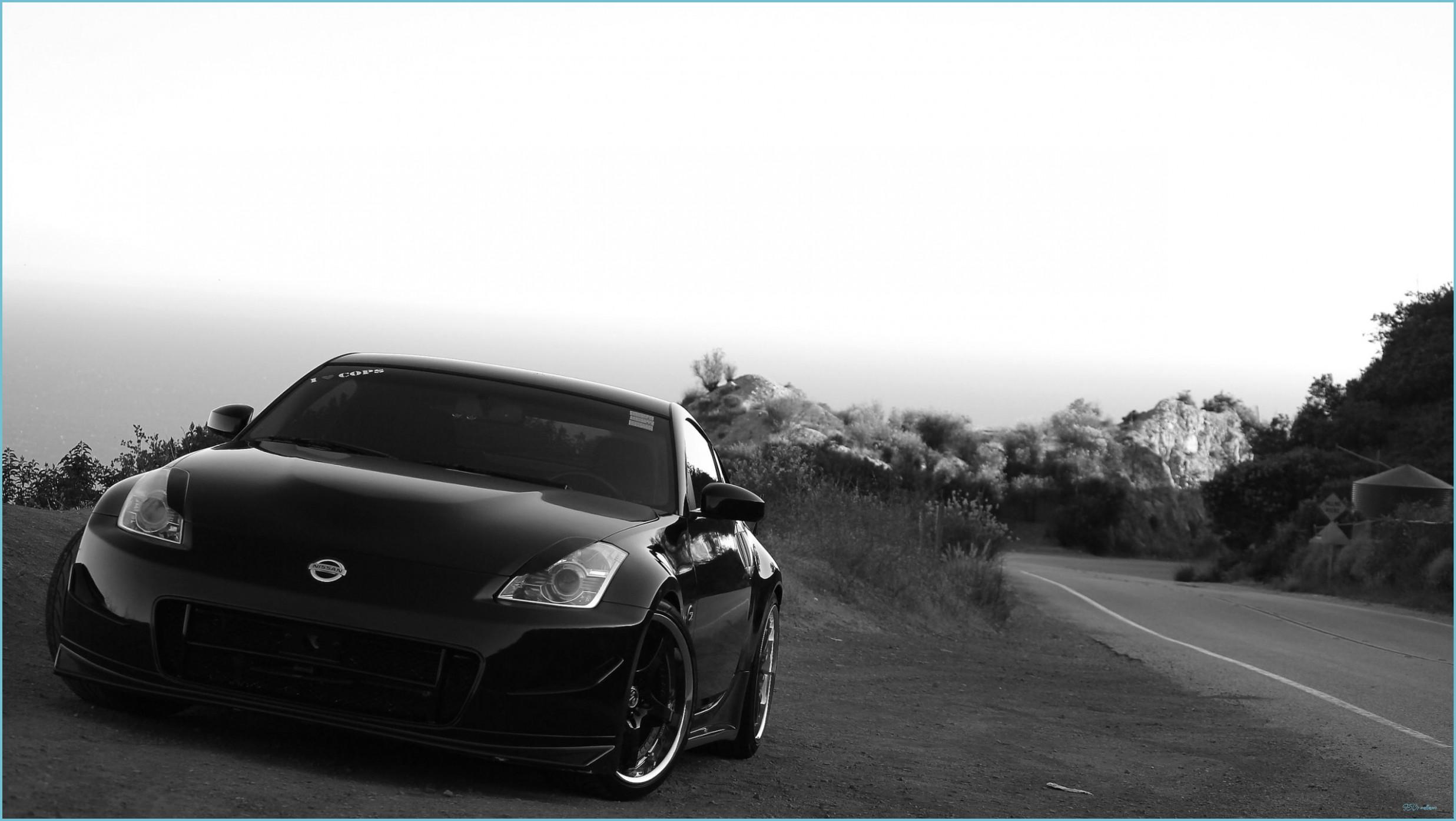 2473x1395 B W 14Z Wallpaper