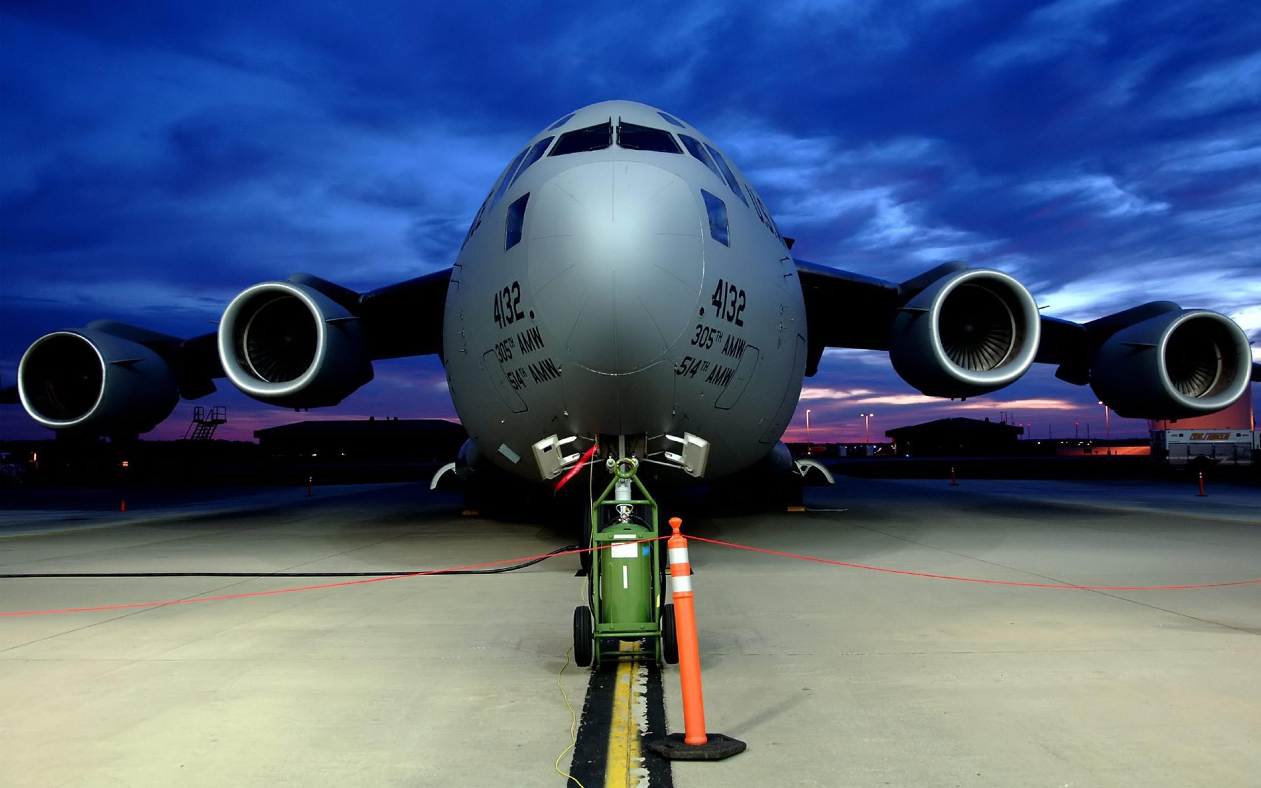 2560x1600 C17 Globemaster Aviation Aircraft Desktop Wallpaper