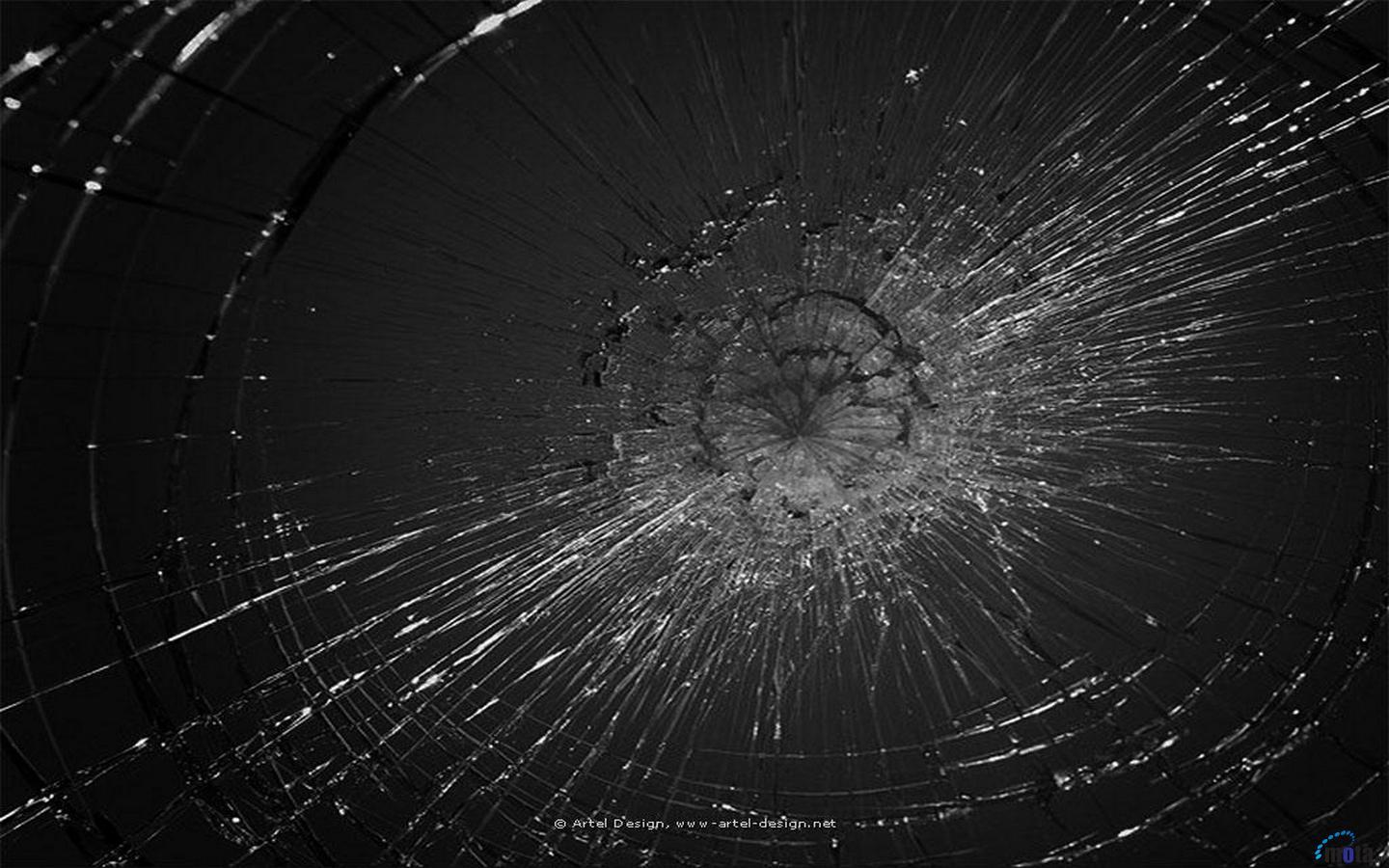1440x900 Cracked Glass Wallpaper