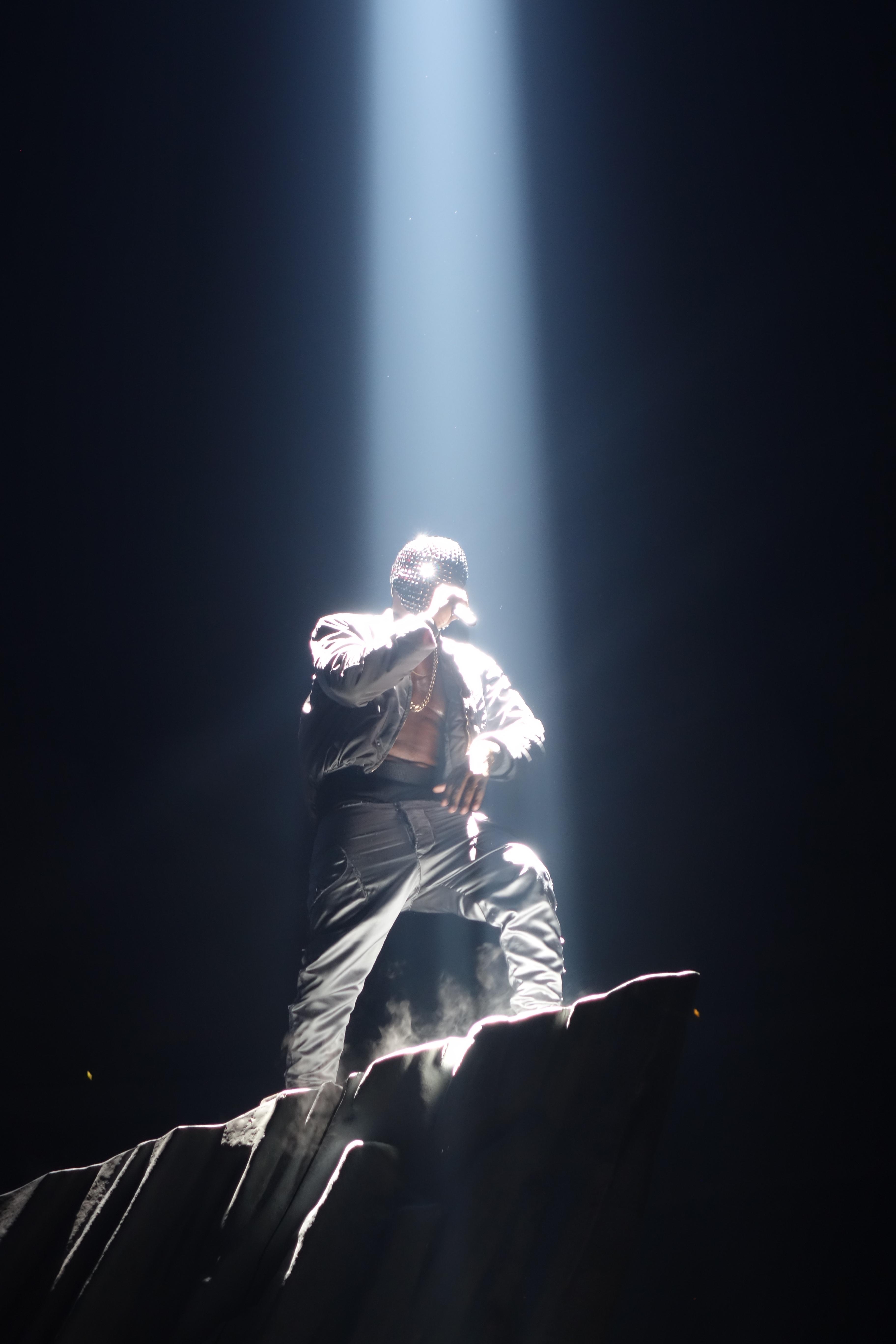 Kanye West Concert Wallpapers - Top Free Kanye West Concert Backgrounds