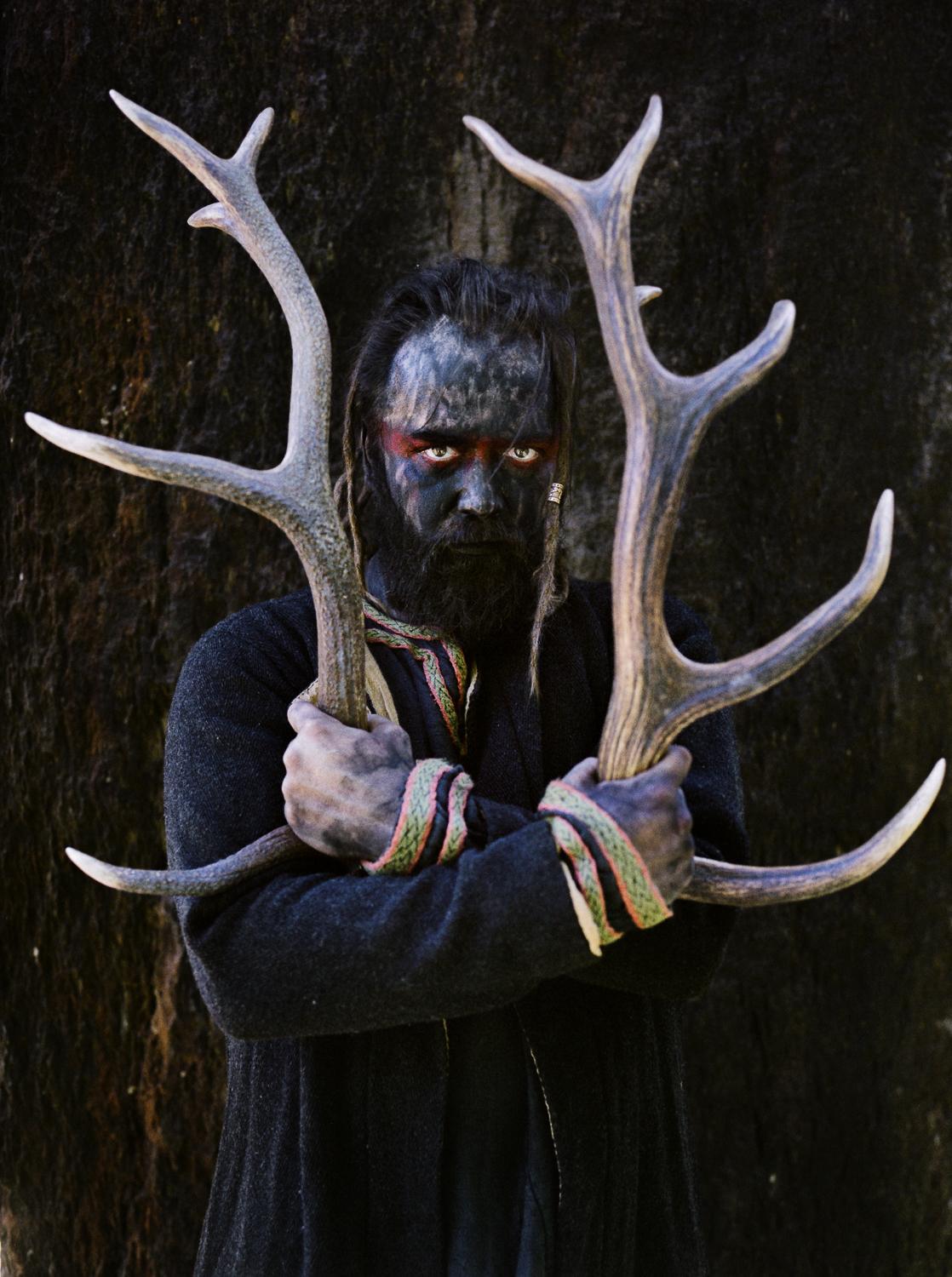 1118x1500 Heilung in Monteneuf