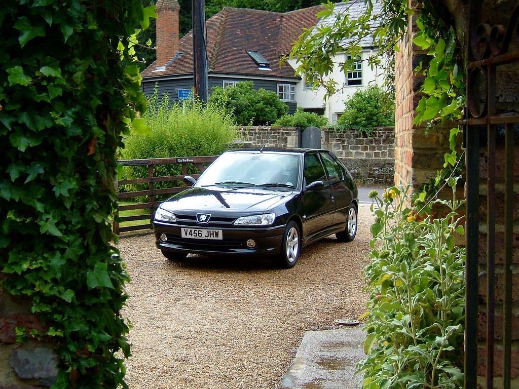 1024x768 My Peugeot 306 GTi 6
